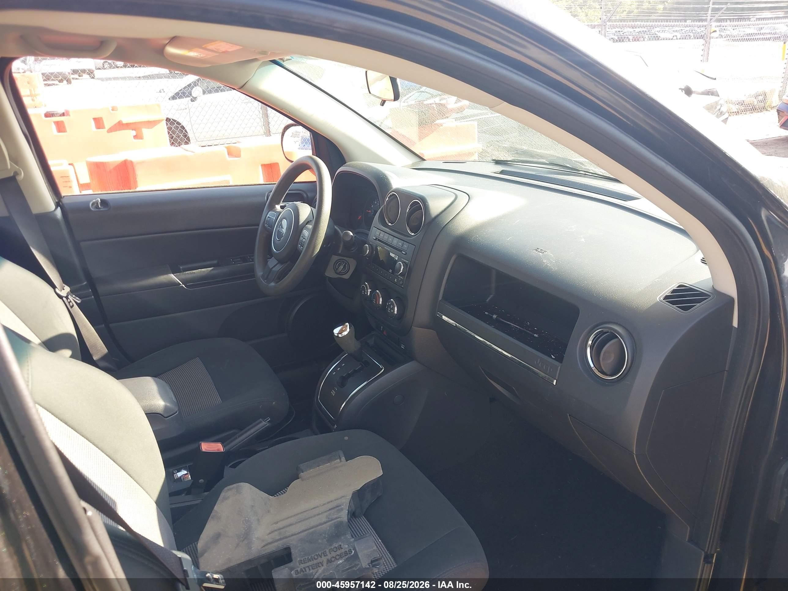 2011 Jeep Compass Black vin: 1J4NF1FB2BD218174