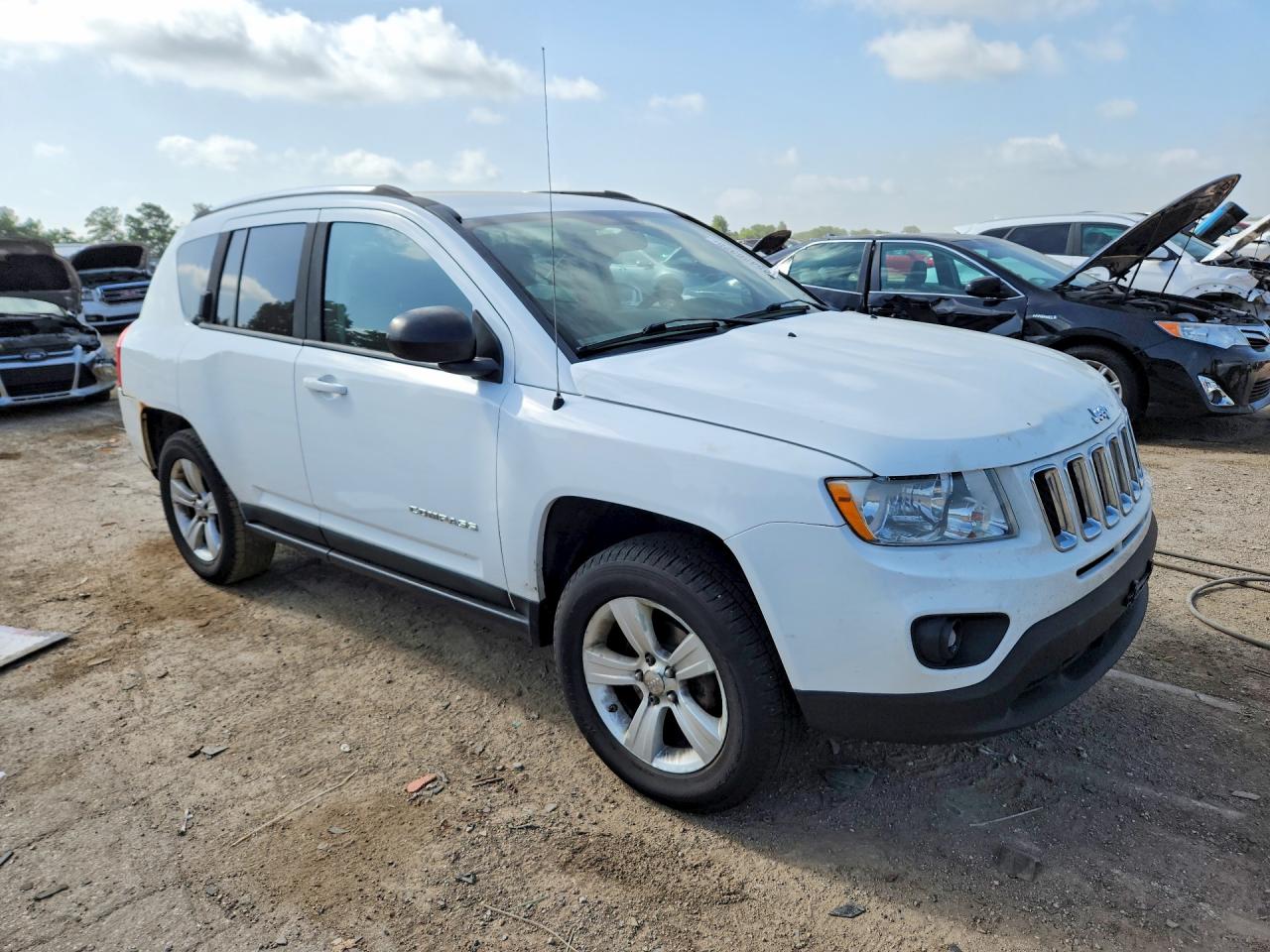 2011 Jeep Compass Sport Белый vin: 1J4NF1FB2BD240353