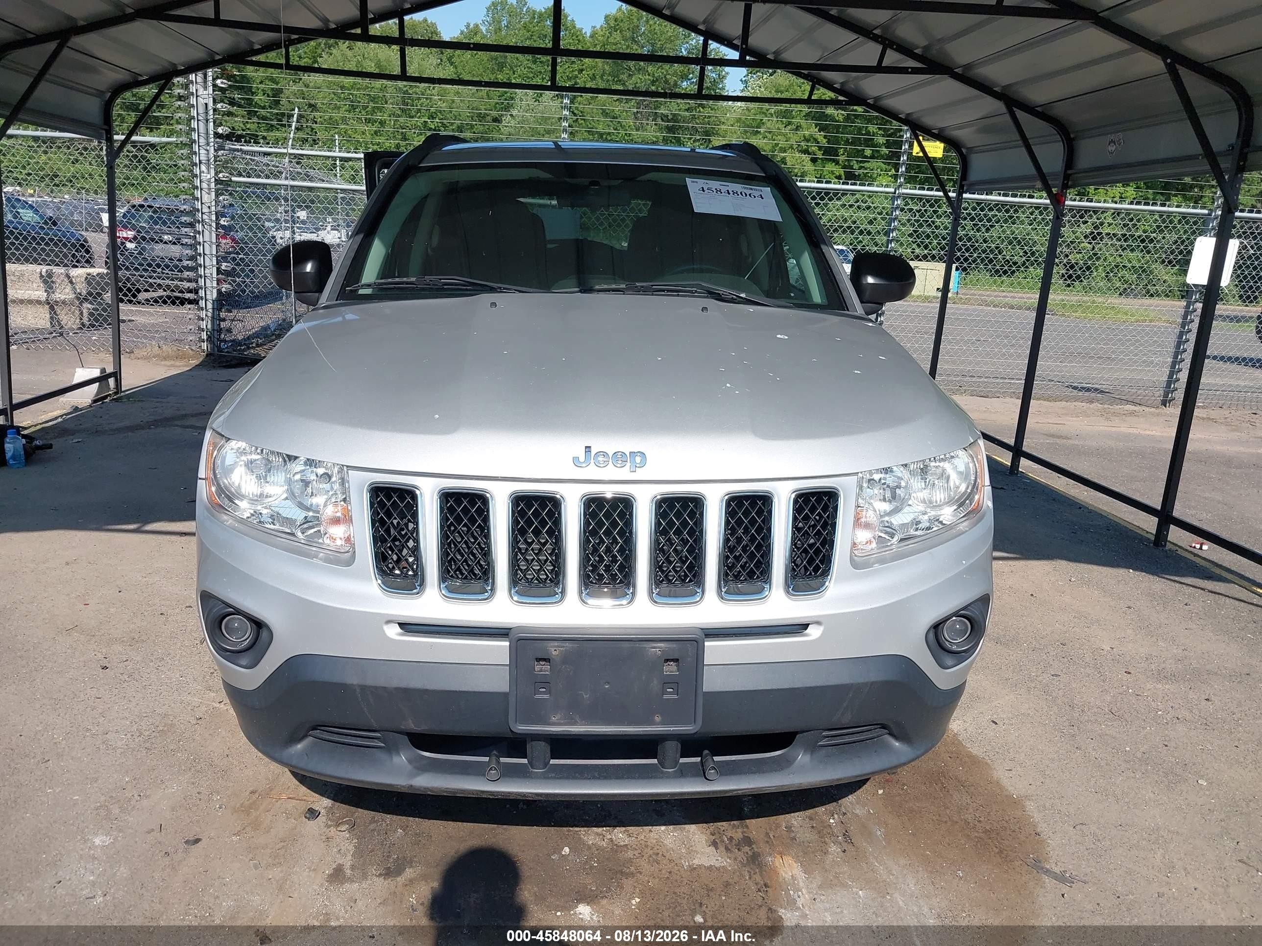2011 Jeep Compass White vin: 1J4NF1FB2BD280867