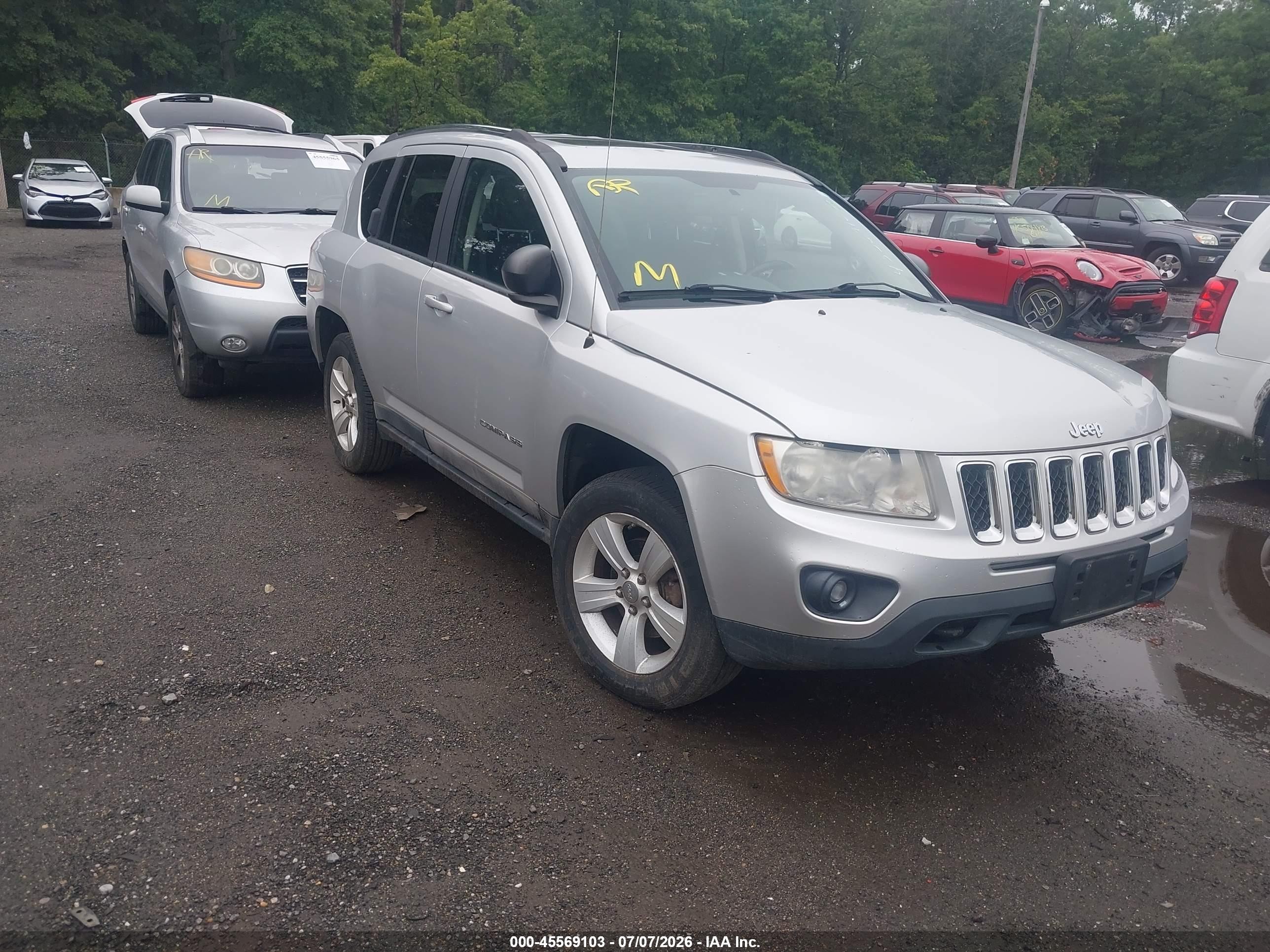 2011 Jeep Compass   Silver vin: 1J4NF1FB3BD154372
