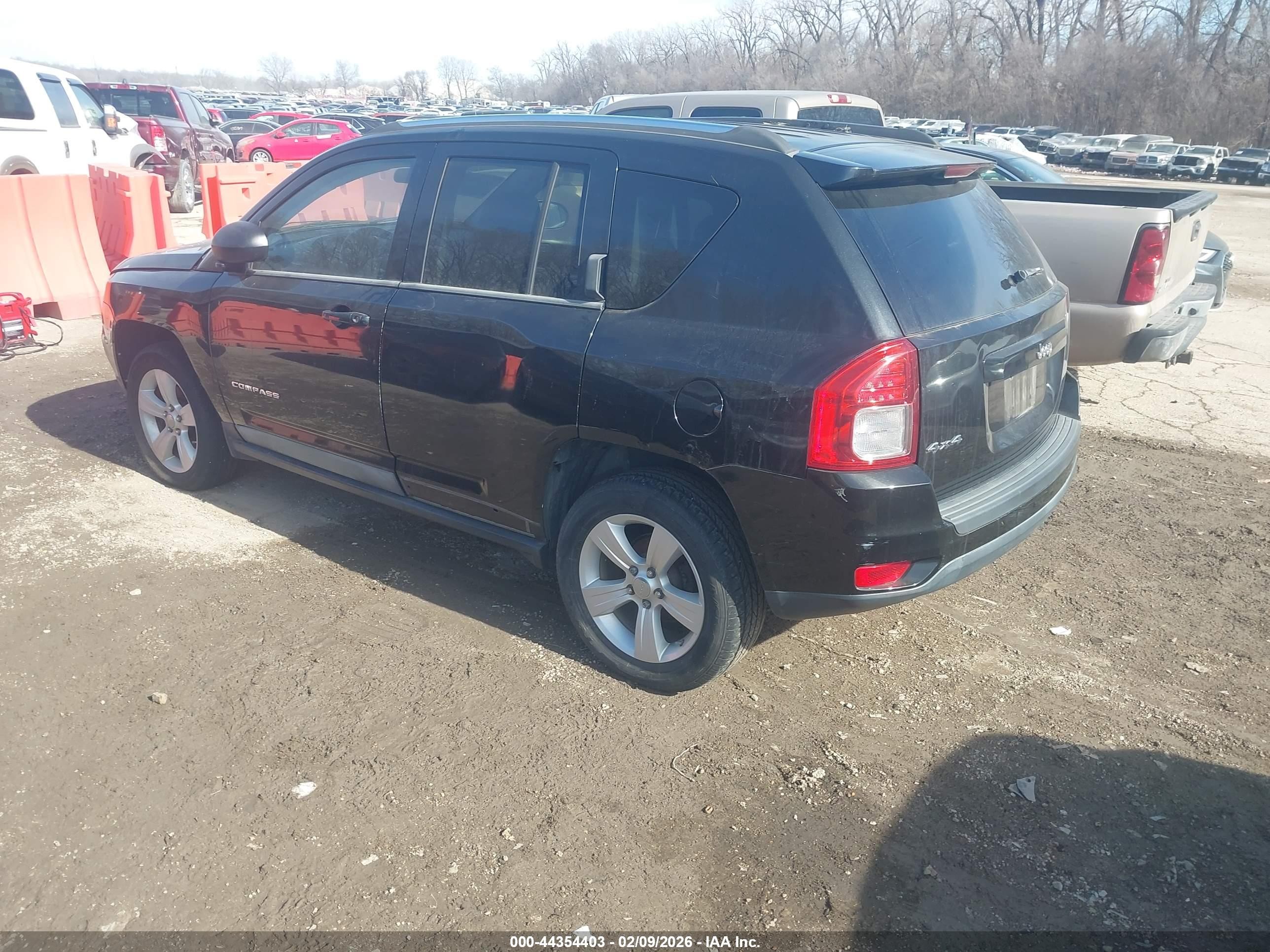 2011 Jeep Compass   Black vin: 1J4NF1FB3BD186805