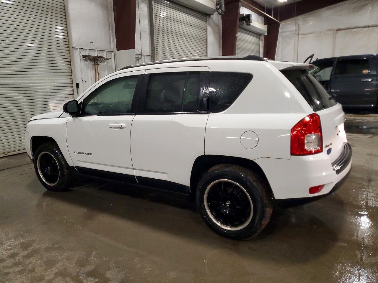 2011 Jeep Compass White vin: 1J4NF1FB3BD263818