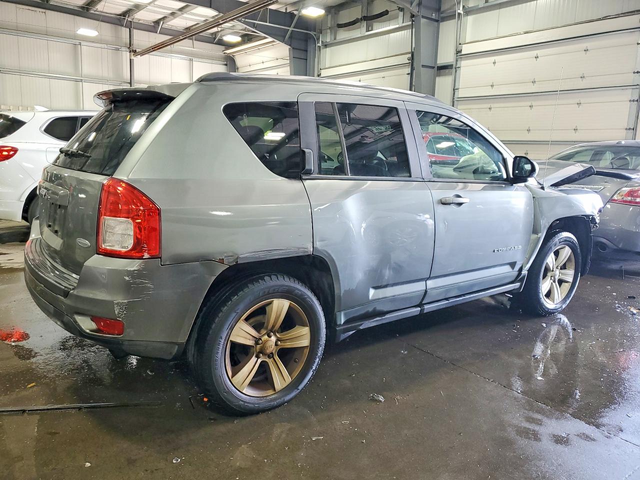 2011 Jeep Compass Sport Gray vin: 1J4NF1FB3BD263981