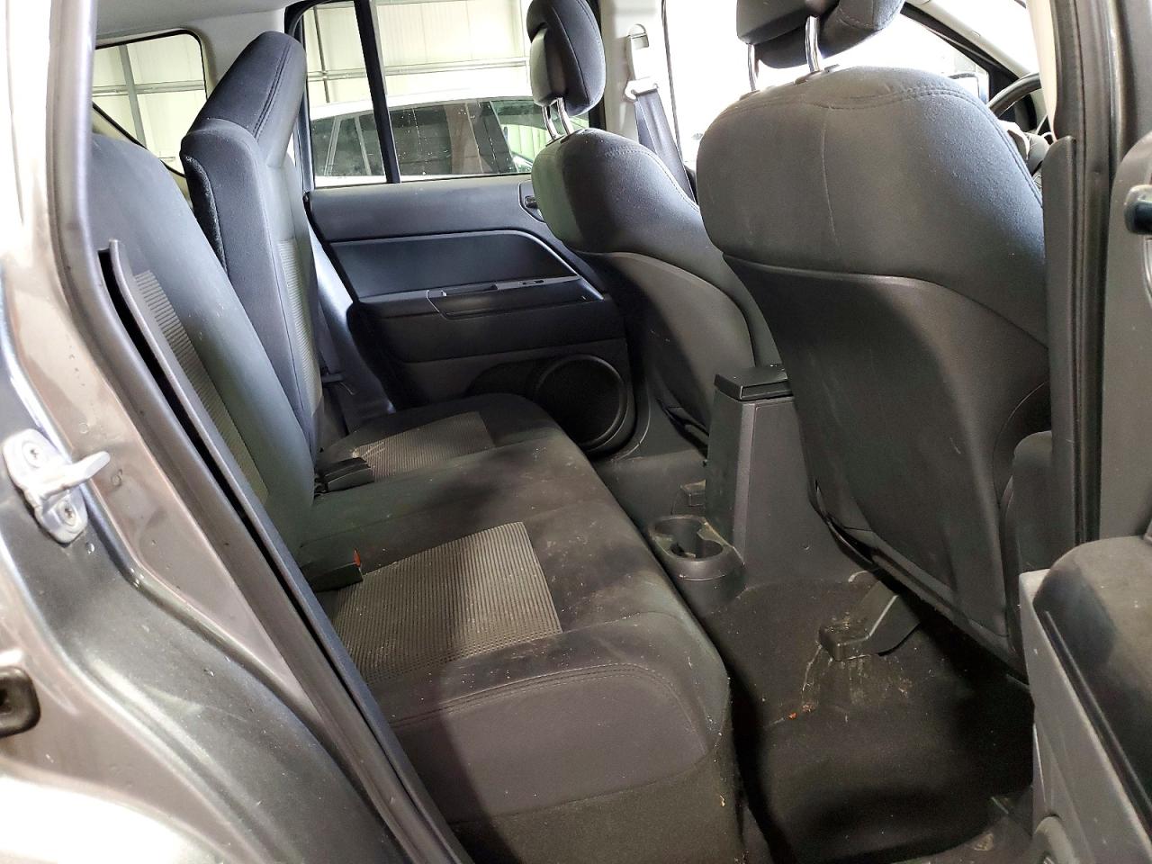 2011 Jeep Compass Sport Gray vin: 1J4NF1FB3BD263981