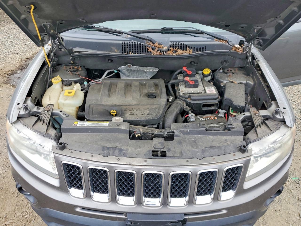 2011 Jeep Compass Sport Gray vin: 1J4NF1FB3BD282966