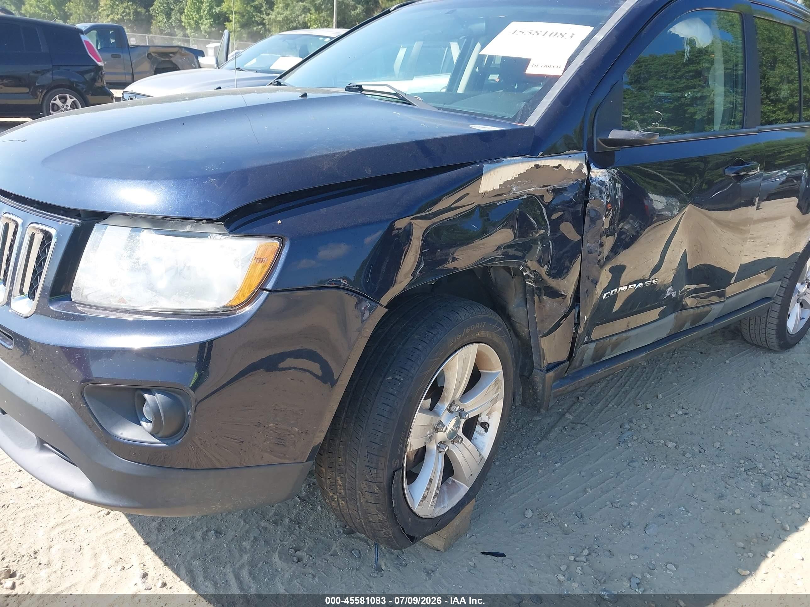 2011 Jeep Compass   Dark Blue vin: 1J4NF1FB4BD223330