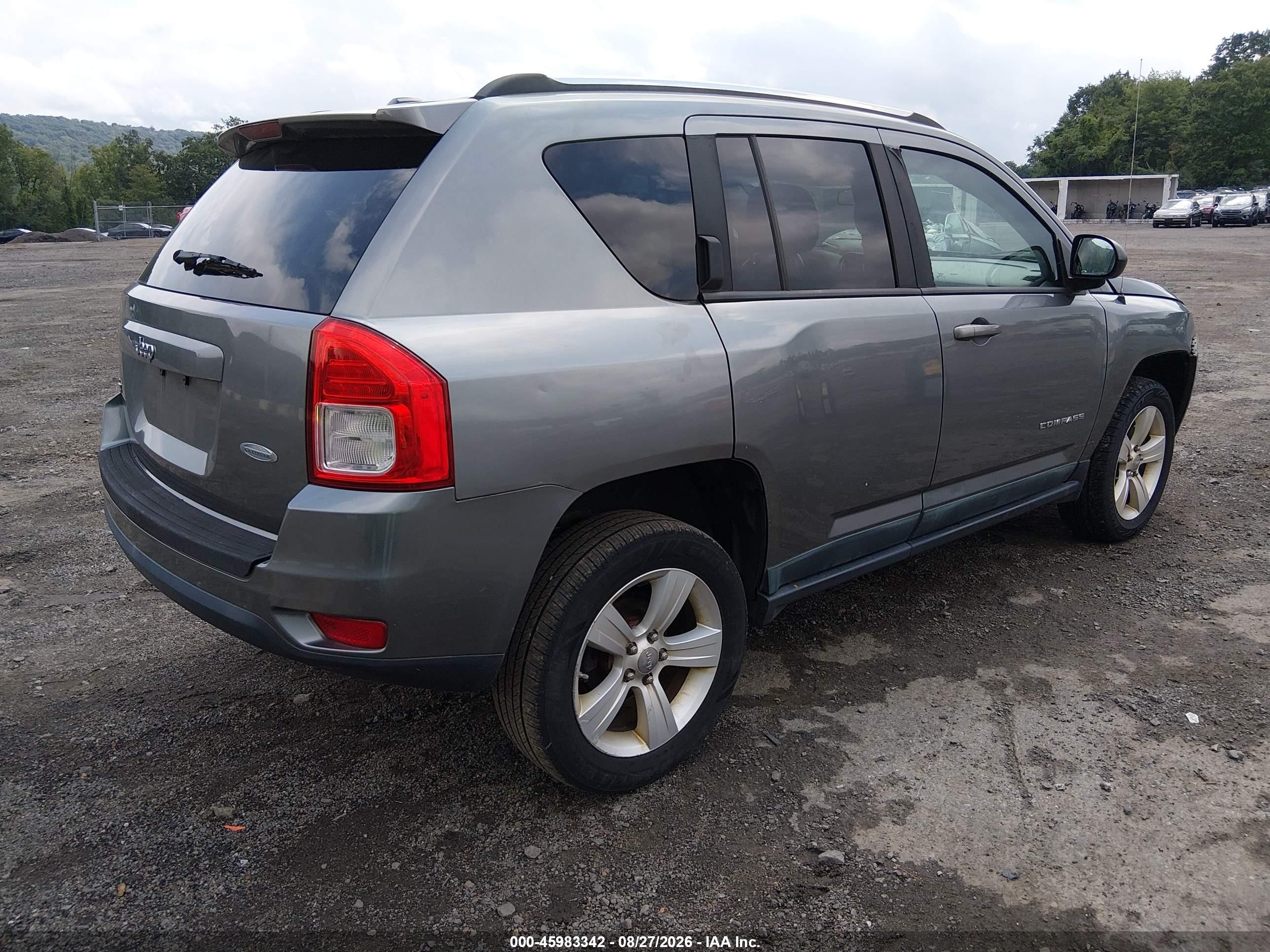 2011 Jeep Compass Sport Серый vin: 1J4NF1FB5BD244607