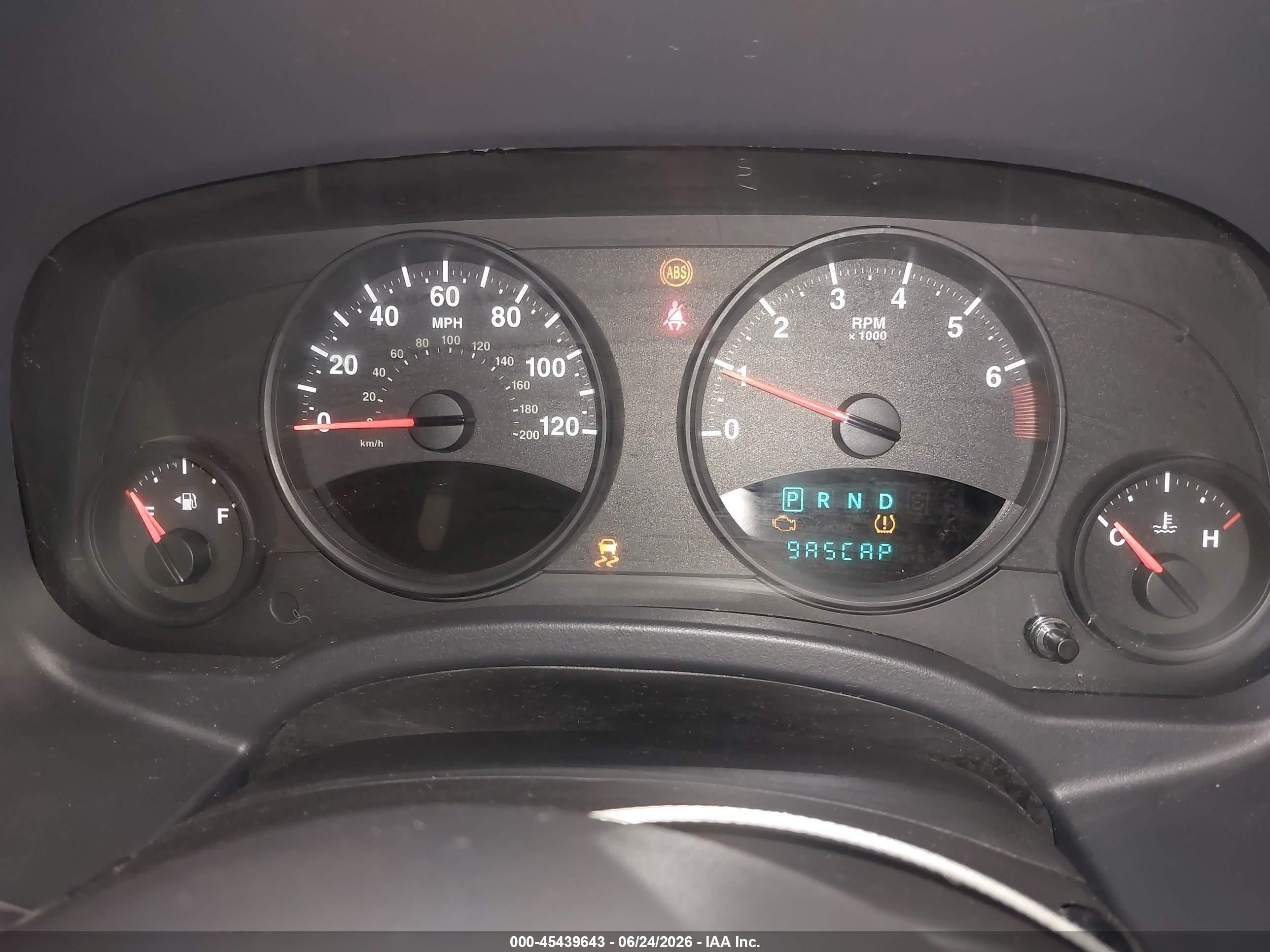 2011 Jeep Compass   Gray vin: 1J4NF1FB6BD276191
