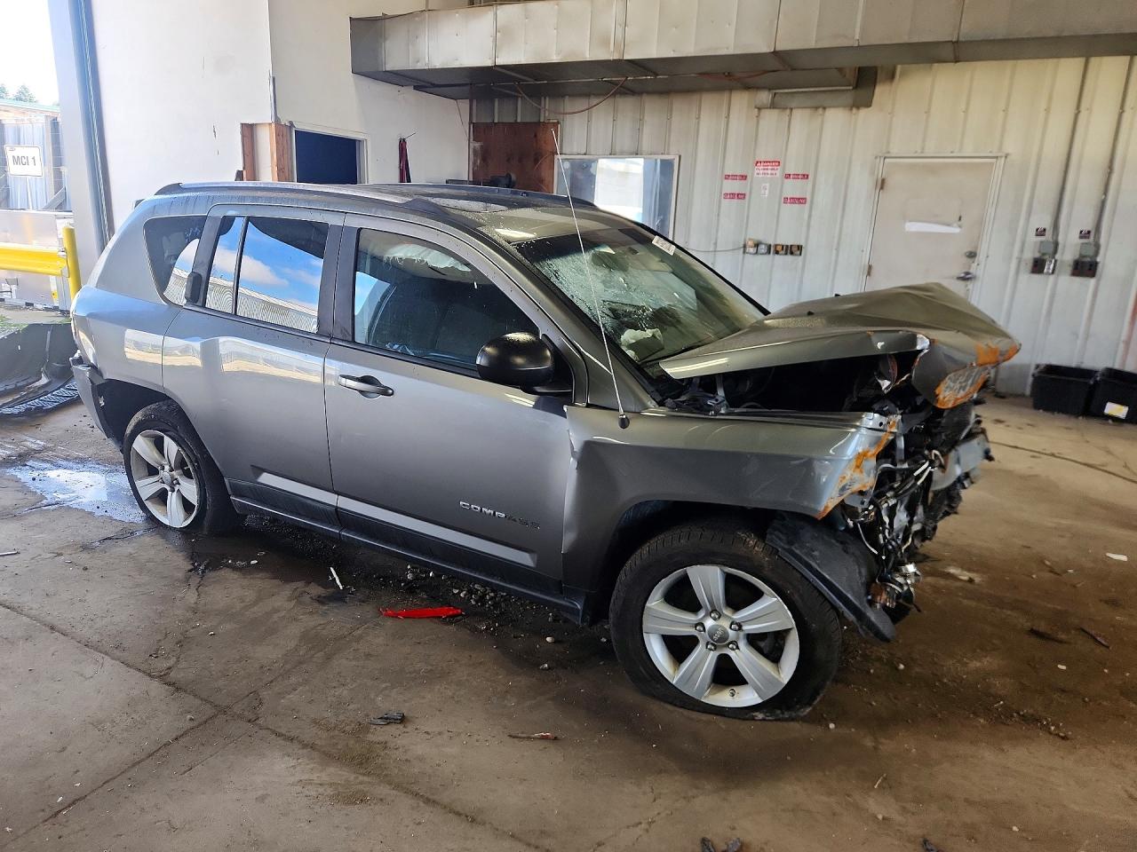 2011 Jeep Compass Sport Gray vin: 1J4NF1FB7BD193997