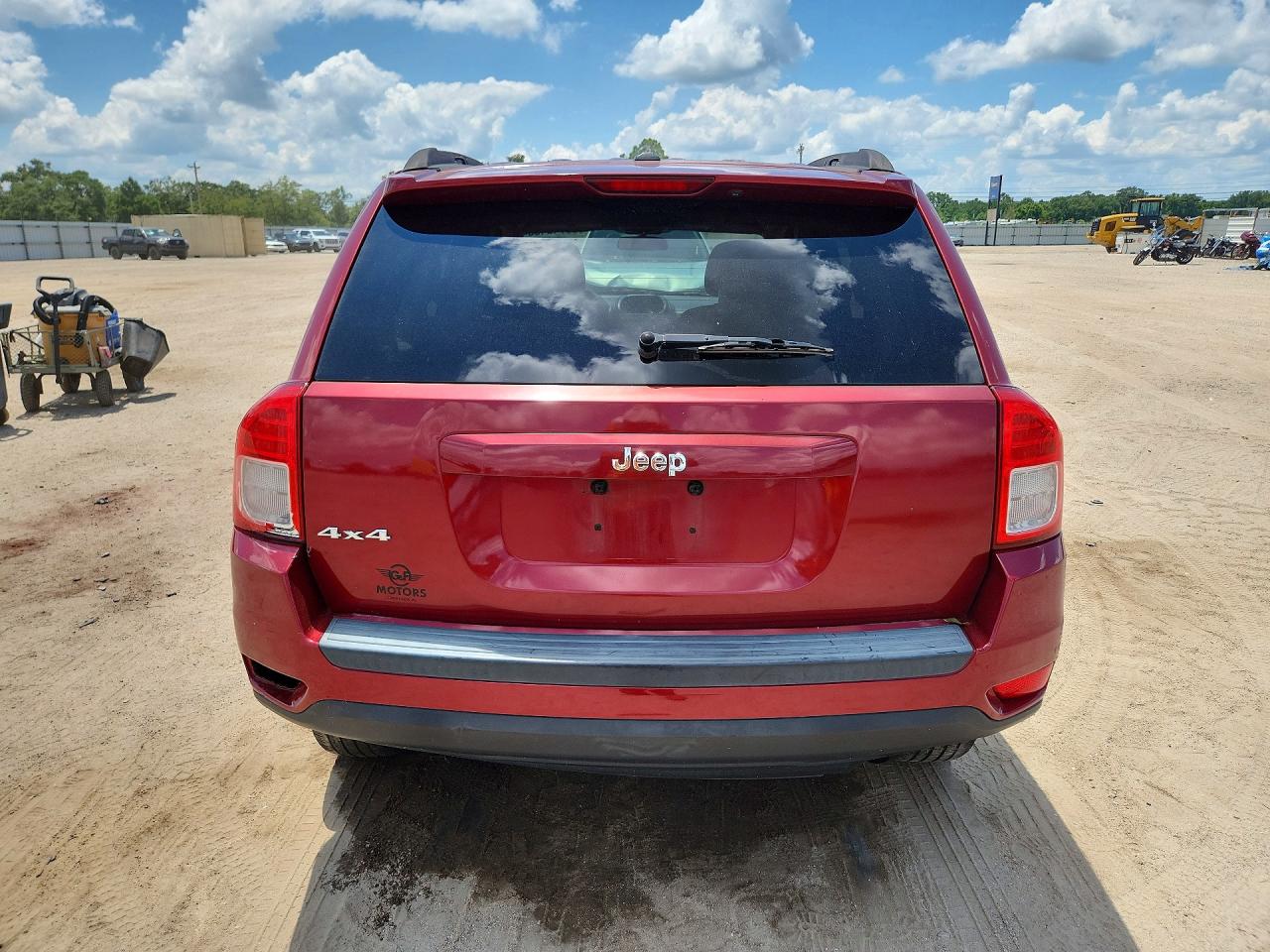 2011 Jeep Compass Sport Red vin: 1J4NF1FB8BD174620