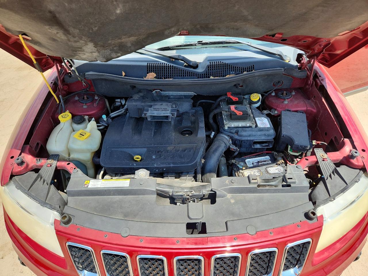 2011 Jeep Compass Sport Red vin: 1J4NF1FB8BD174620