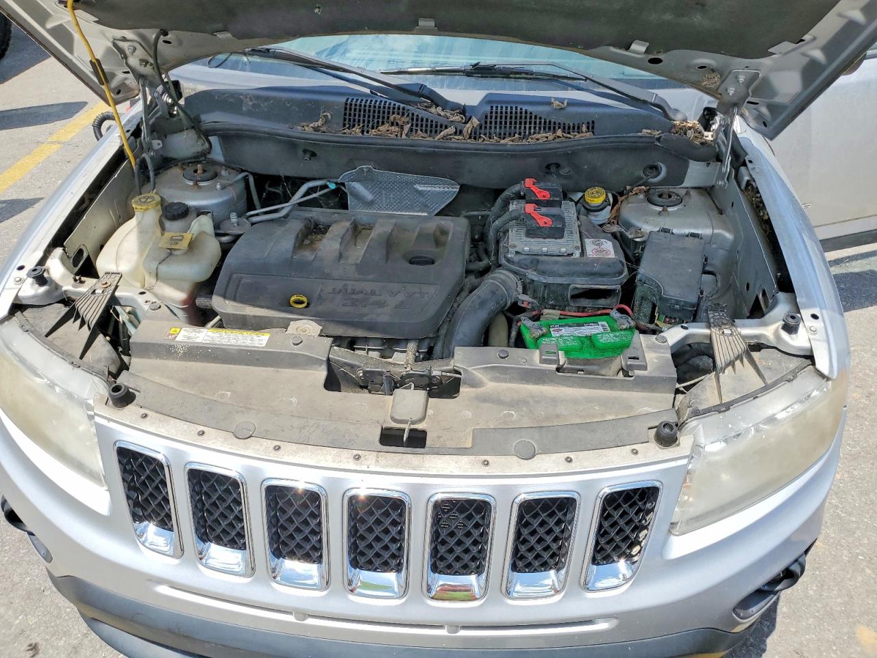 2011 Jeep Compass Sport Gray vin: 1J4NF1FB8BD219037