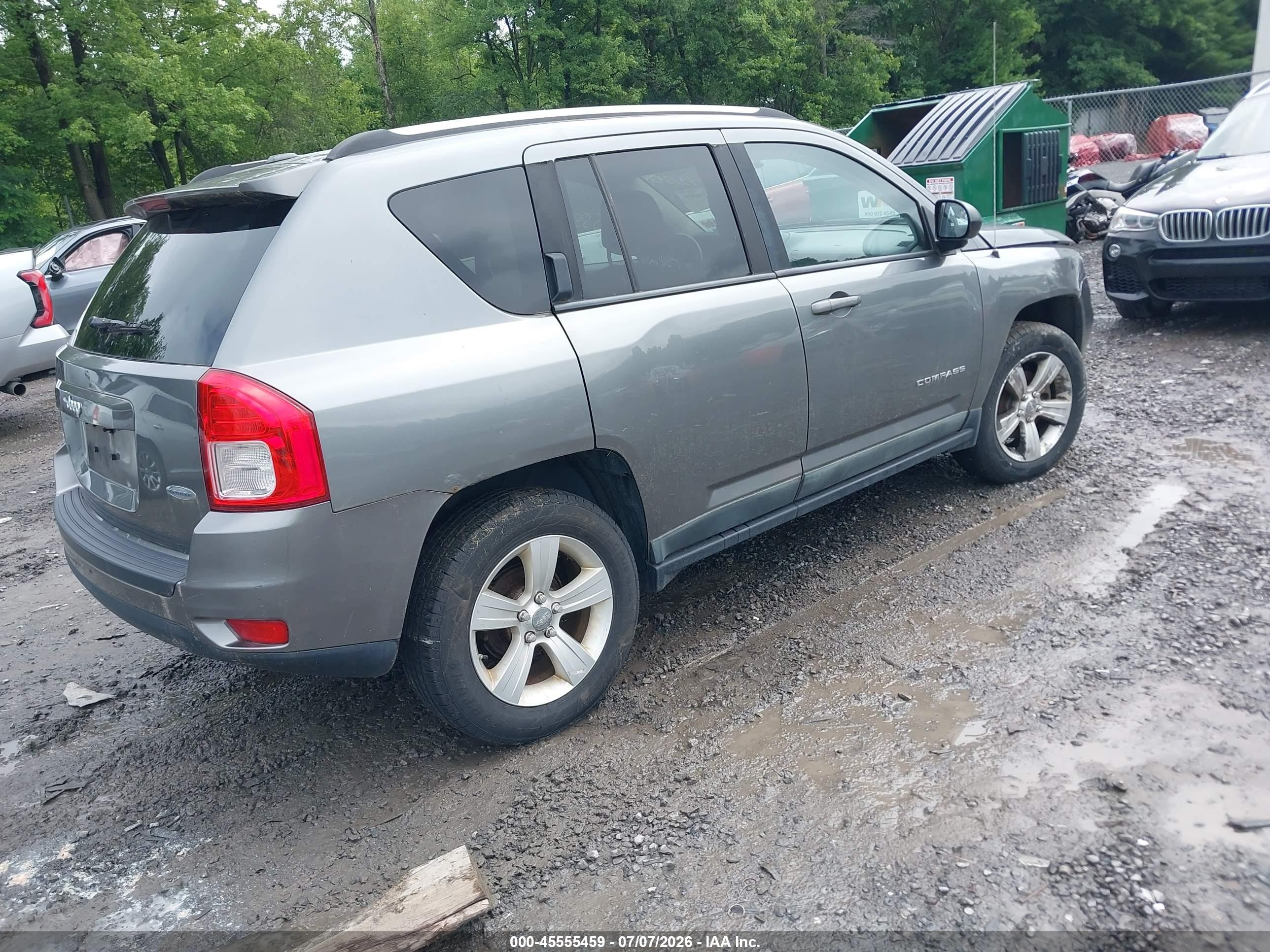 2011 Jeep Compass   Gray vin: 1J4NF1FB8BD259733