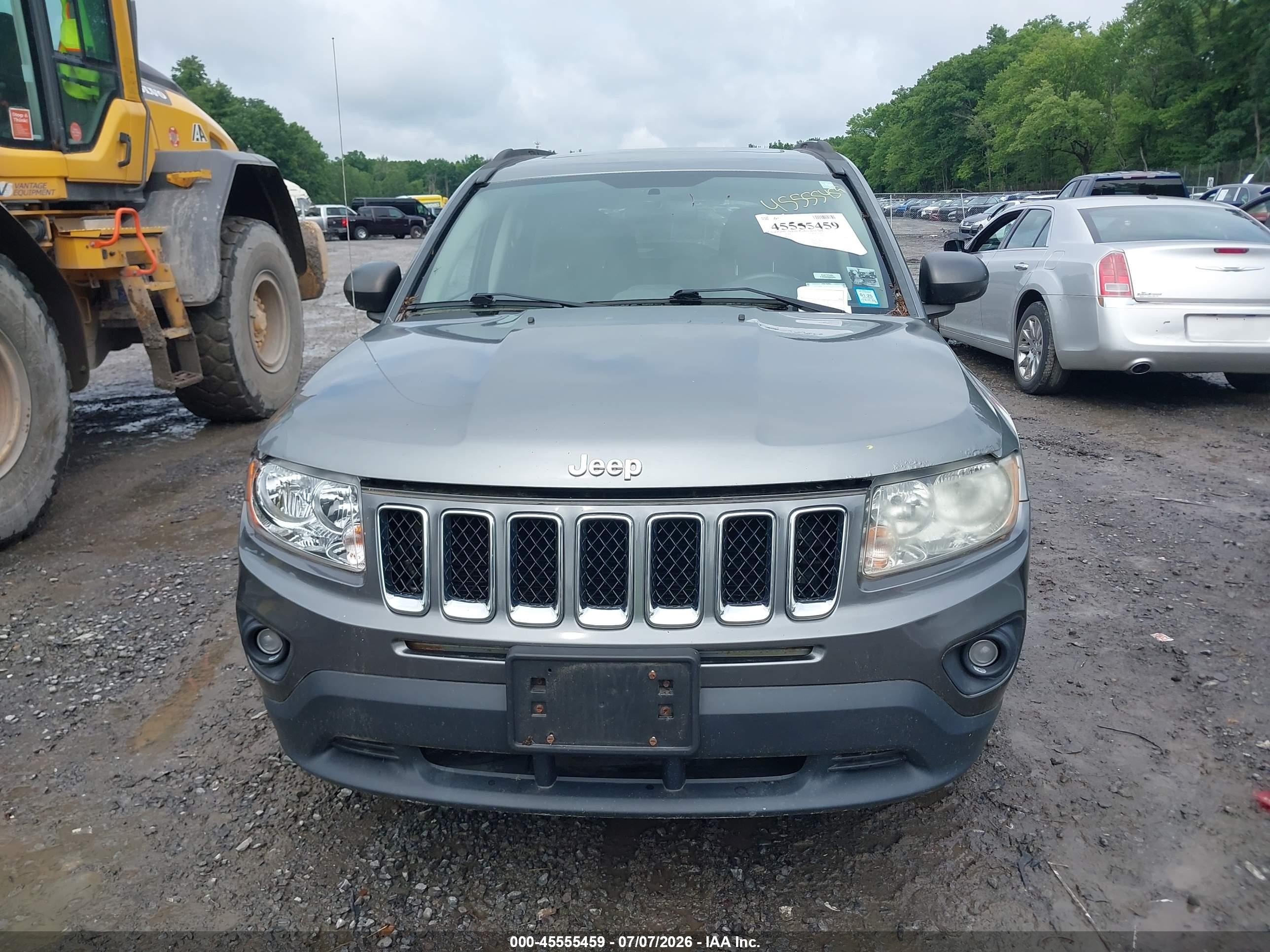 2011 Jeep Compass   Gray vin: 1J4NF1FB8BD259733