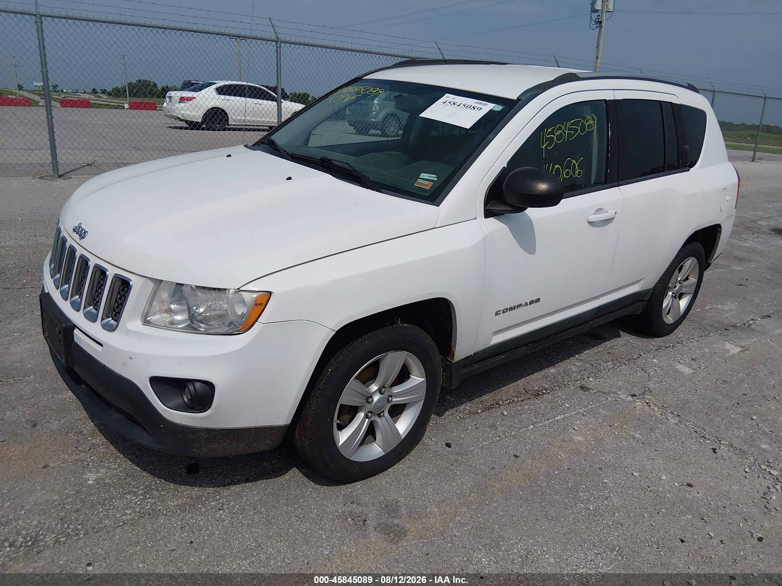 2011 Jeep Compass   White vin: 1J4NF1FB9BD280431