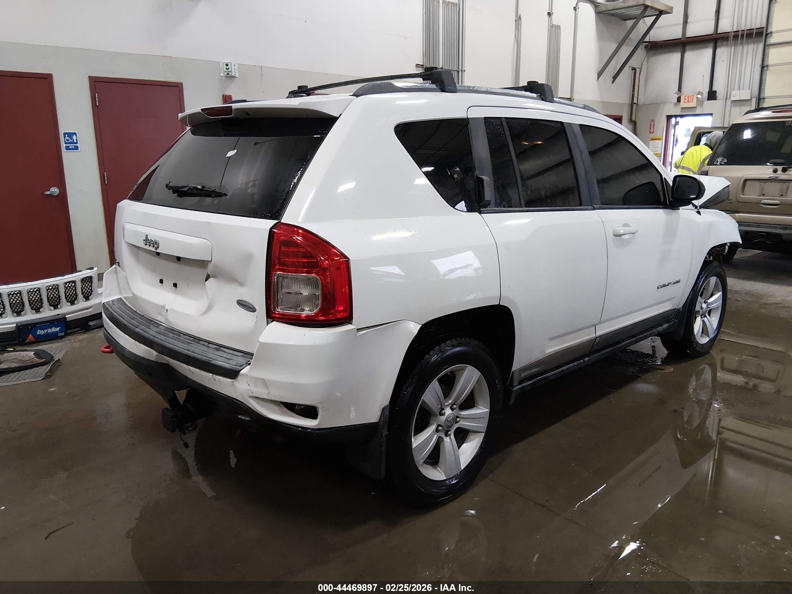 2011 Jeep Compass   White vin: 1J4NF1FBXBD134894