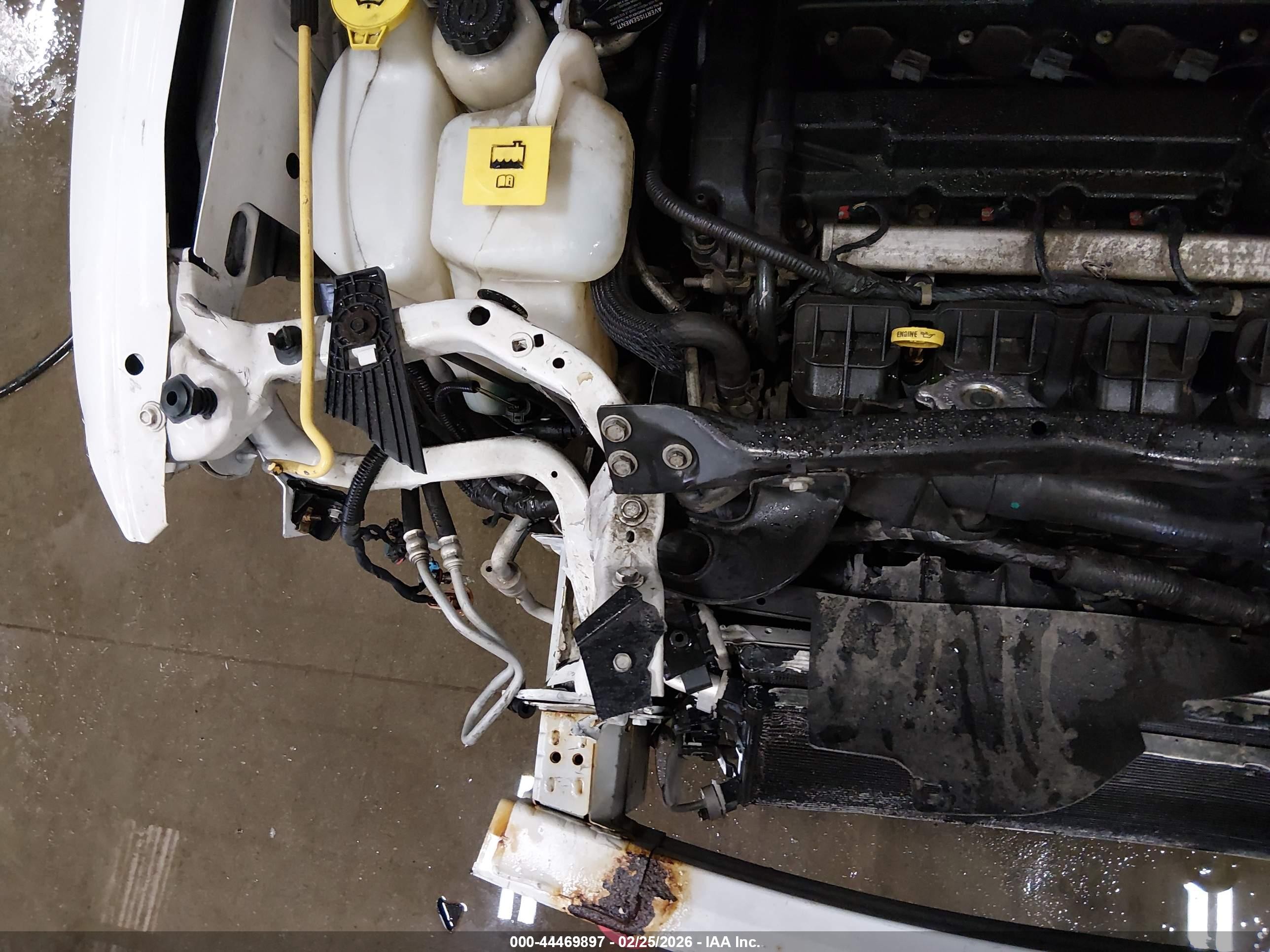 2011 Jeep Compass   White vin: 1J4NF1FBXBD134894