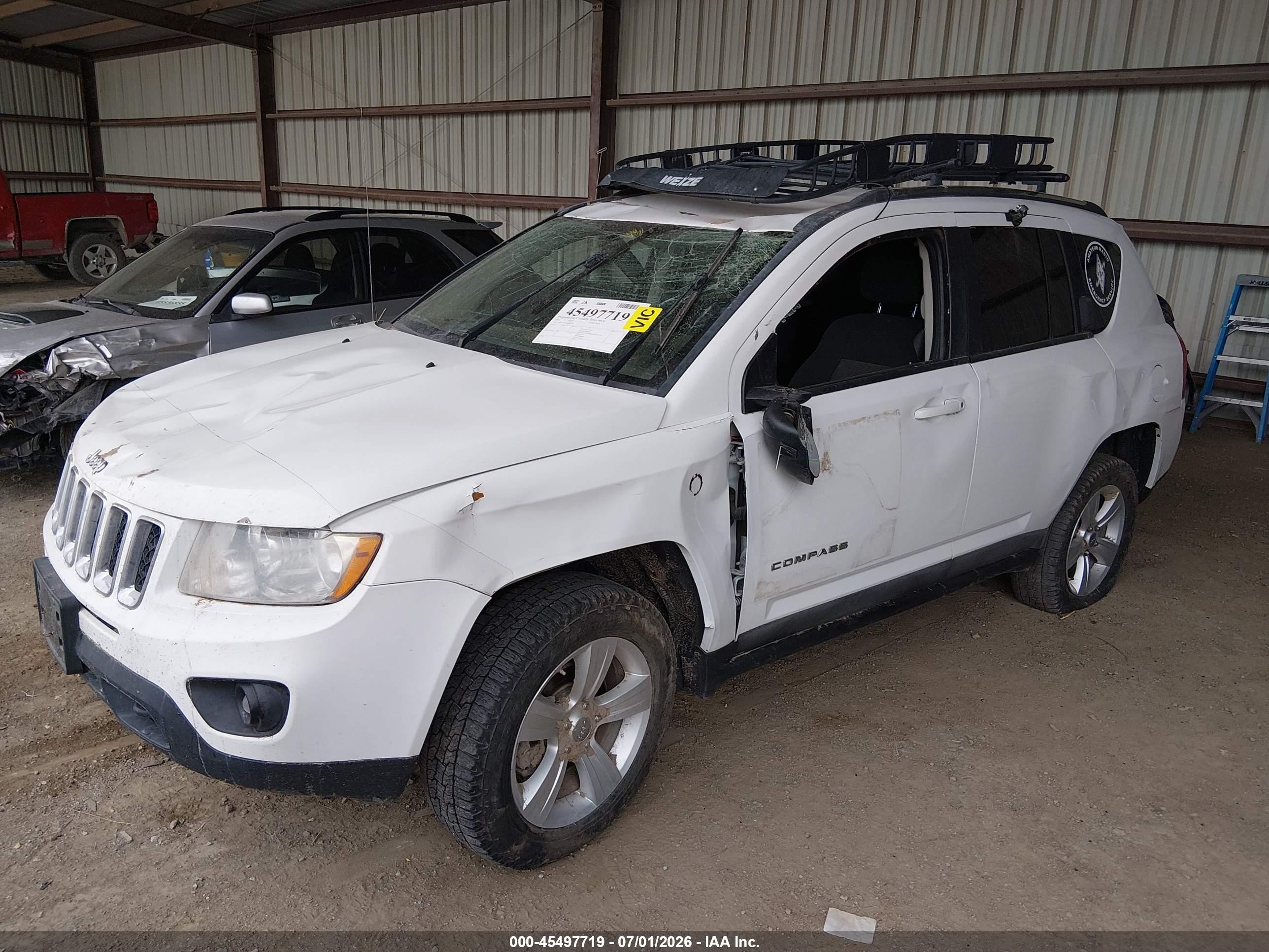 2011 Jeep Compass   White vin: 1J4NF1FBXBD135270