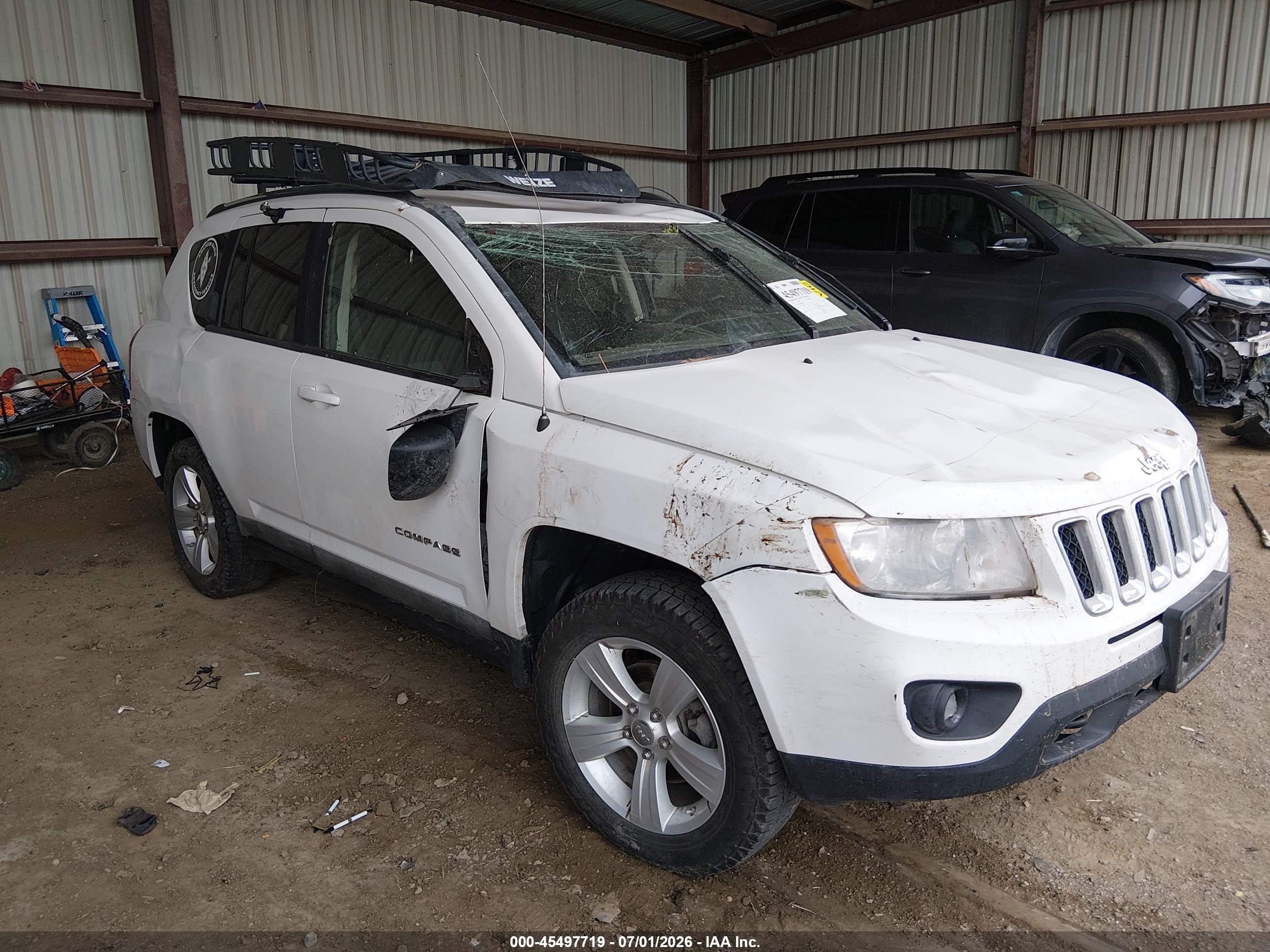 2011 Jeep Compass   White vin: 1J4NF1FBXBD135270