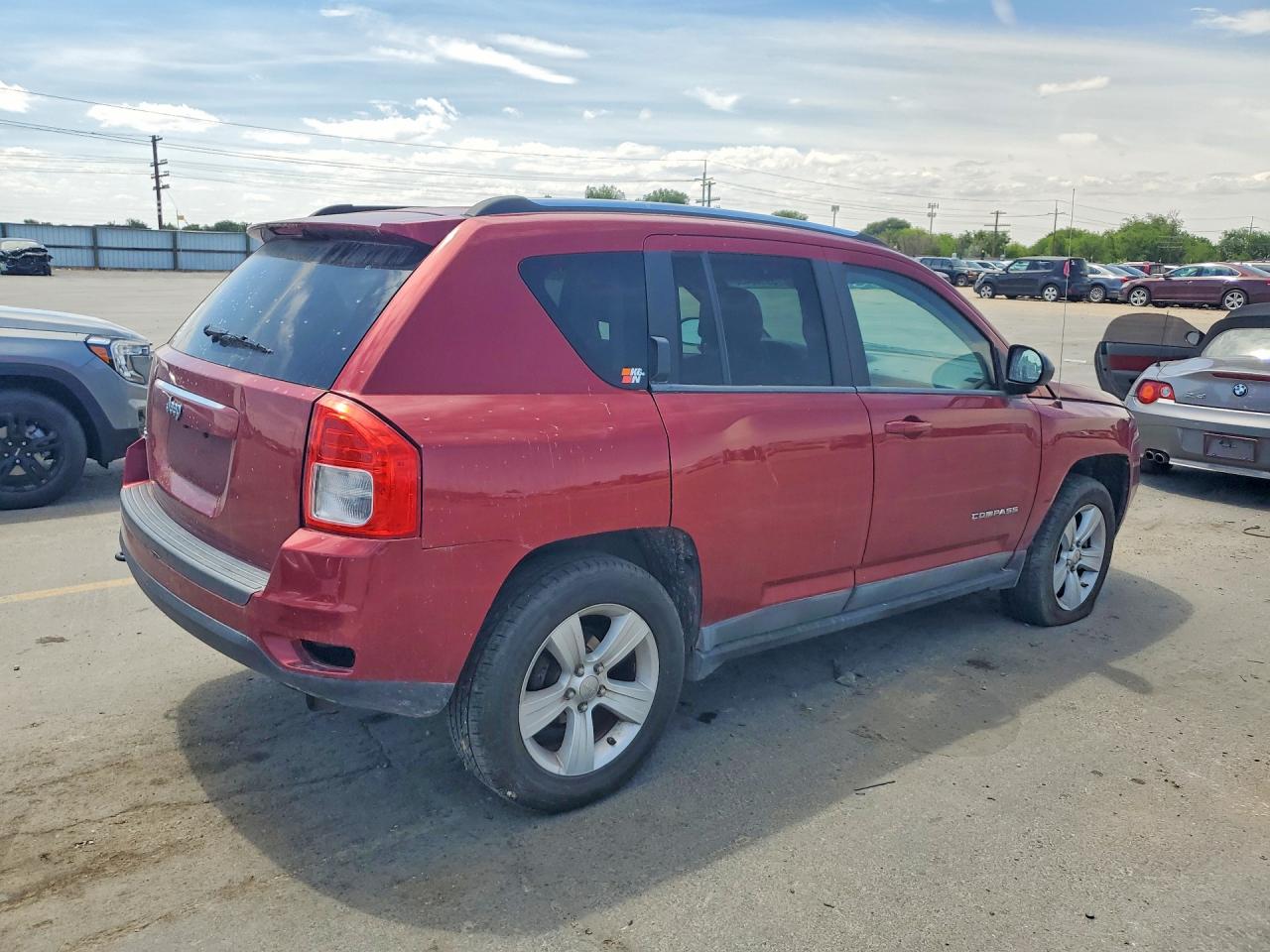 2011 Jeep Compass Sport Red vin: 1J4NF1FBXBD158984