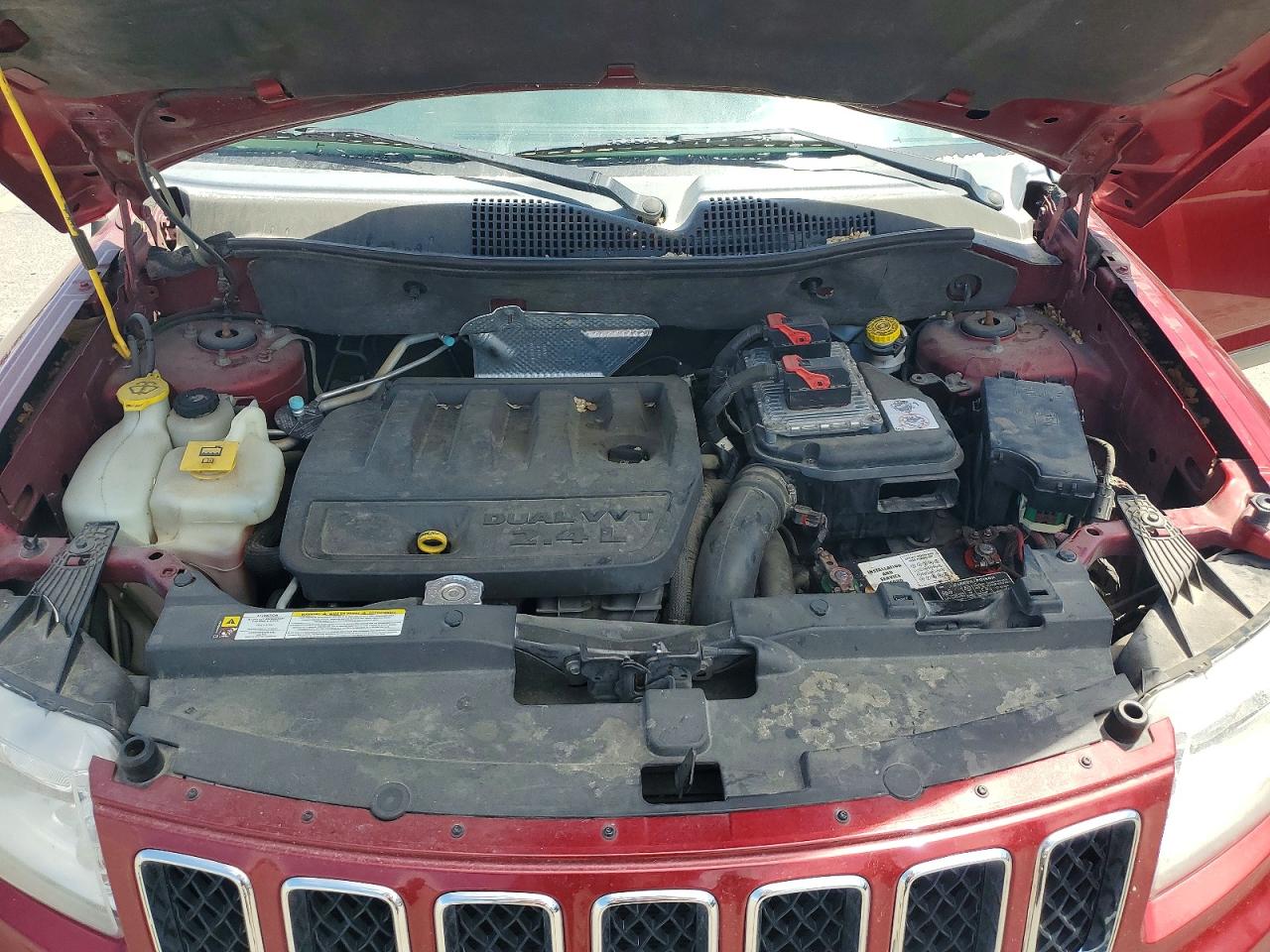 2011 Jeep Compass Sport Red vin: 1J4NF1FBXBD158984