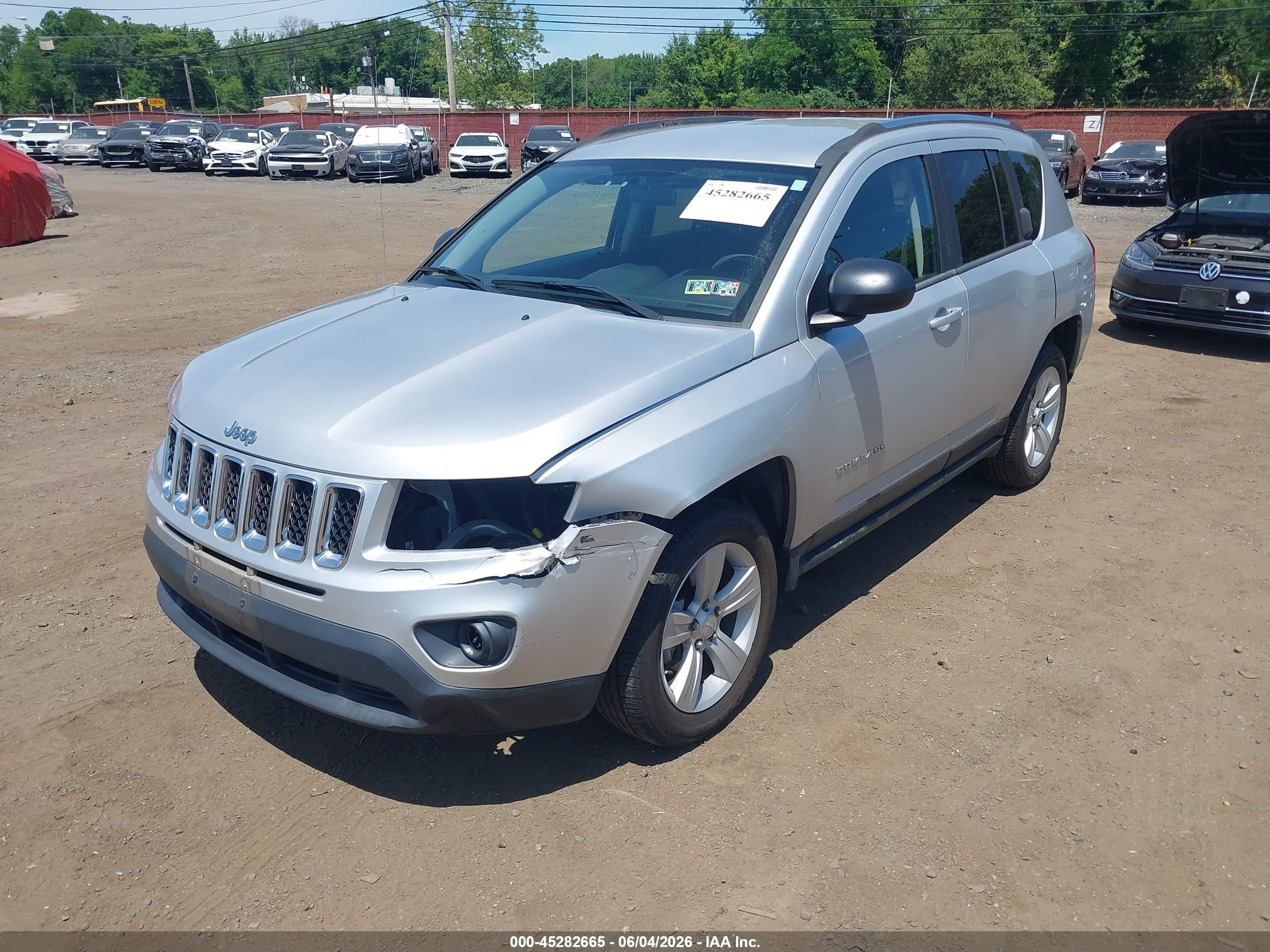2011 Jeep Compass   Gray vin: 1J4NF1FBXBD188874