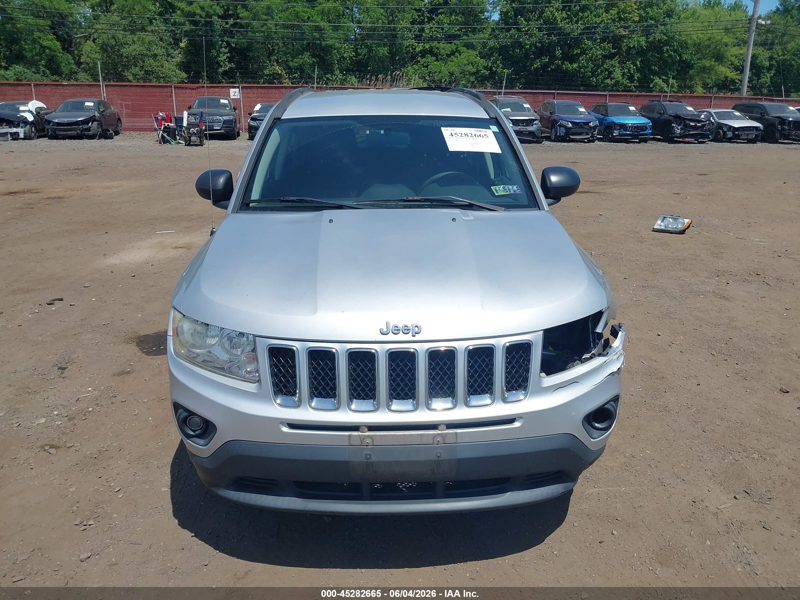 2011 Jeep Compass   Gray vin: 1J4NF1FBXBD188874