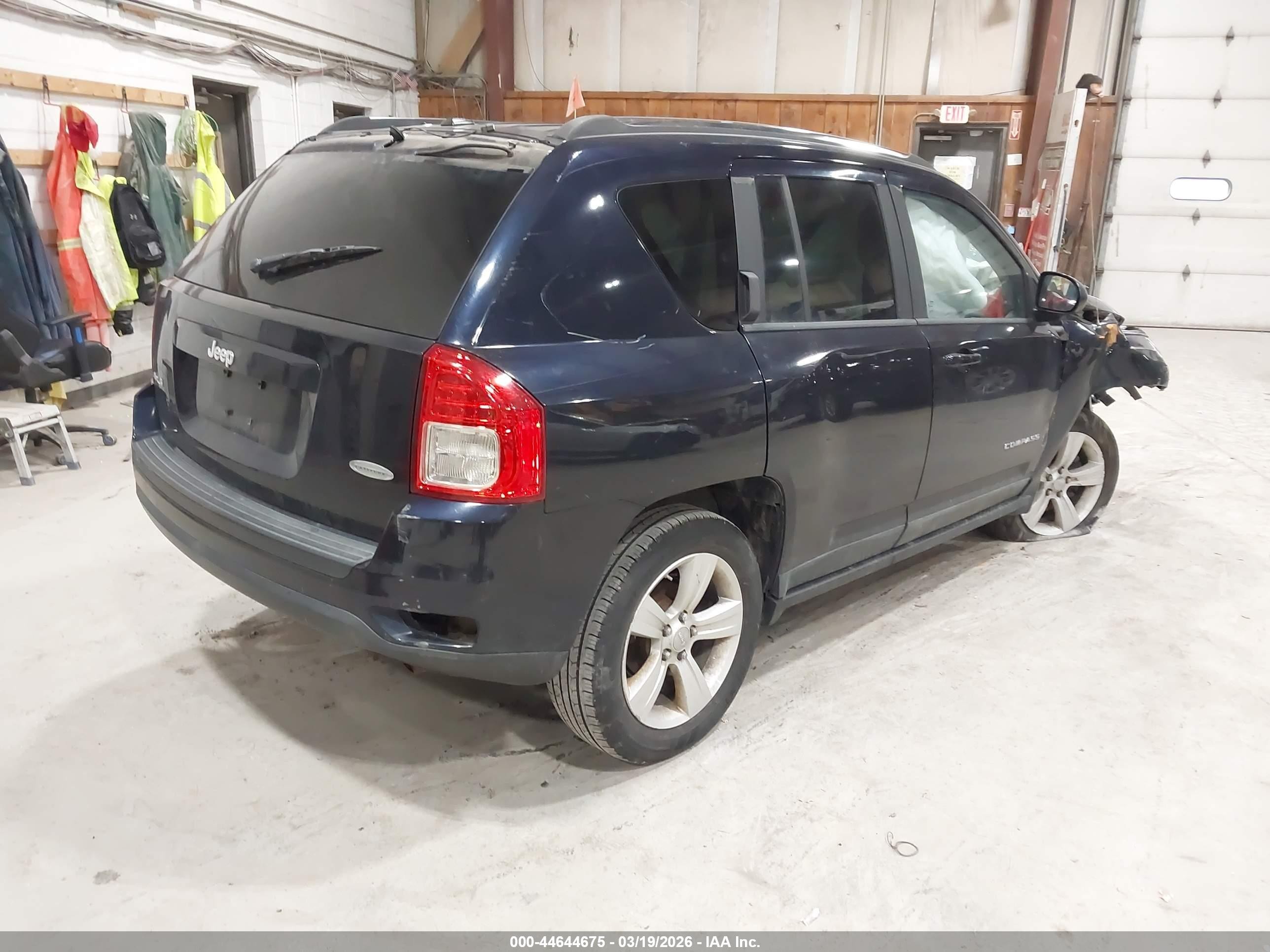 2011 Jeep Compass   Blue vin: 1J4NF1FBXBD193797