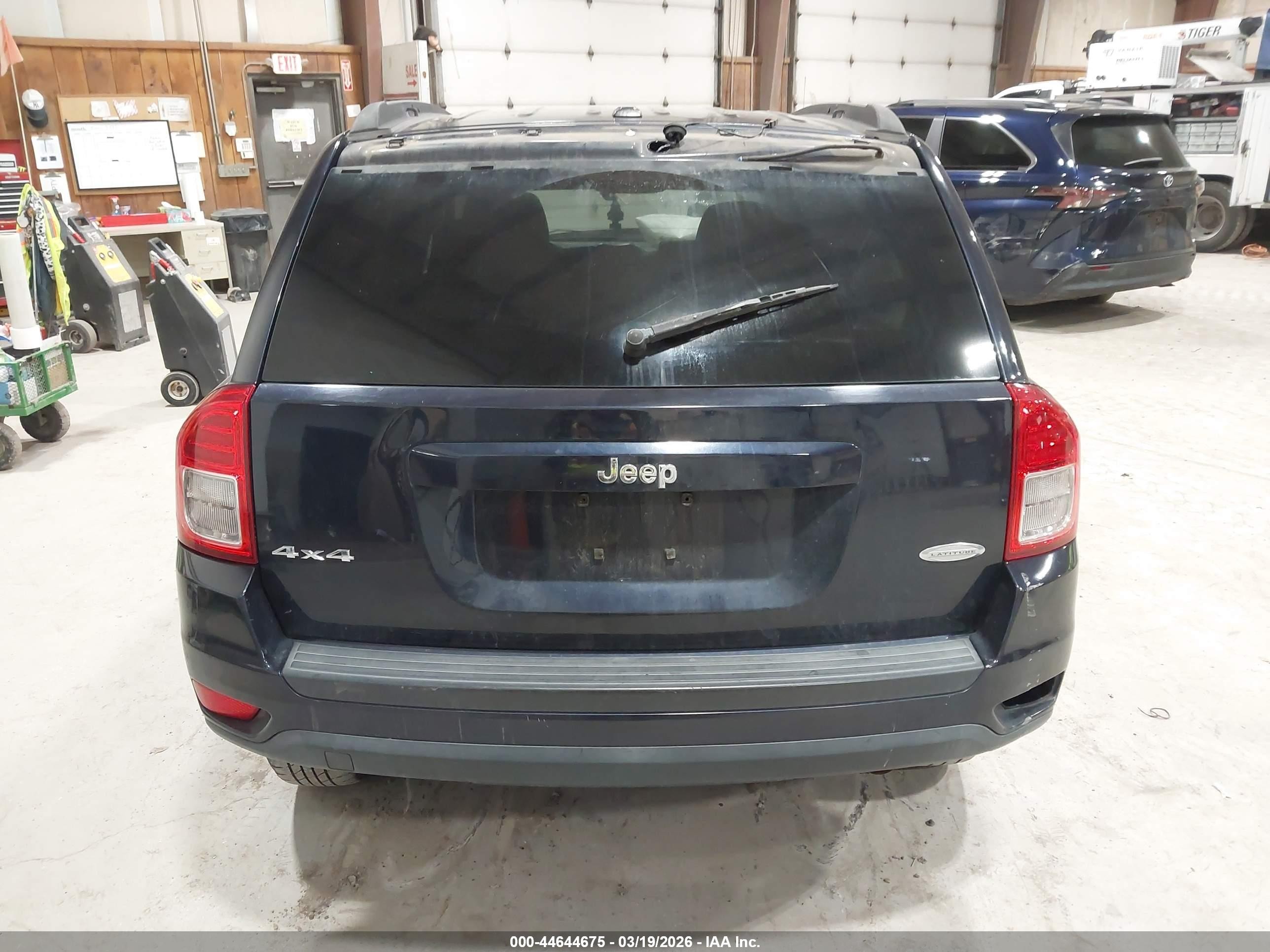 2011 Jeep Compass   Blue vin: 1J4NF1FBXBD193797