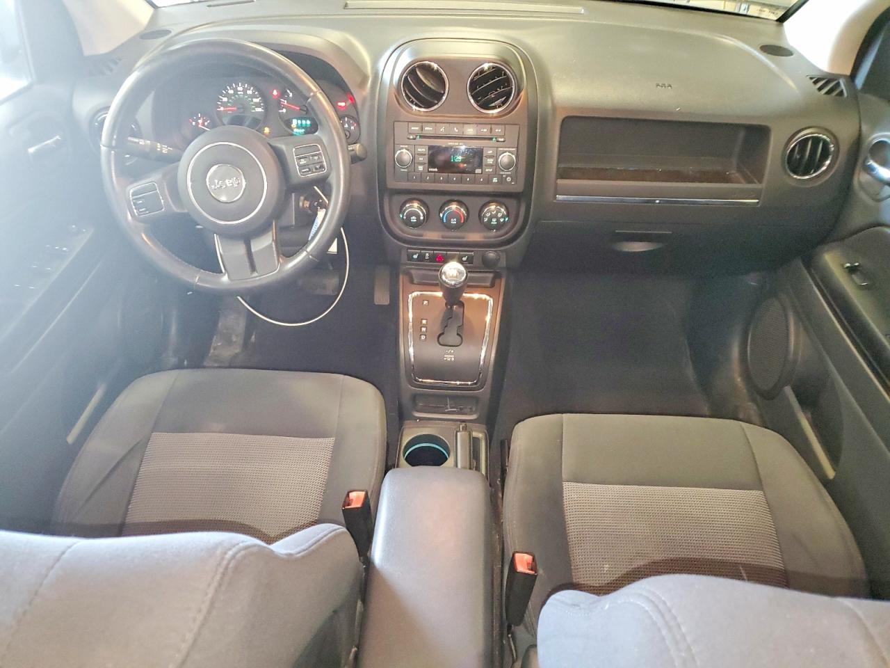 2011 Jeep Compass Sport Gray vin: 1J4NF1FBXBD240164