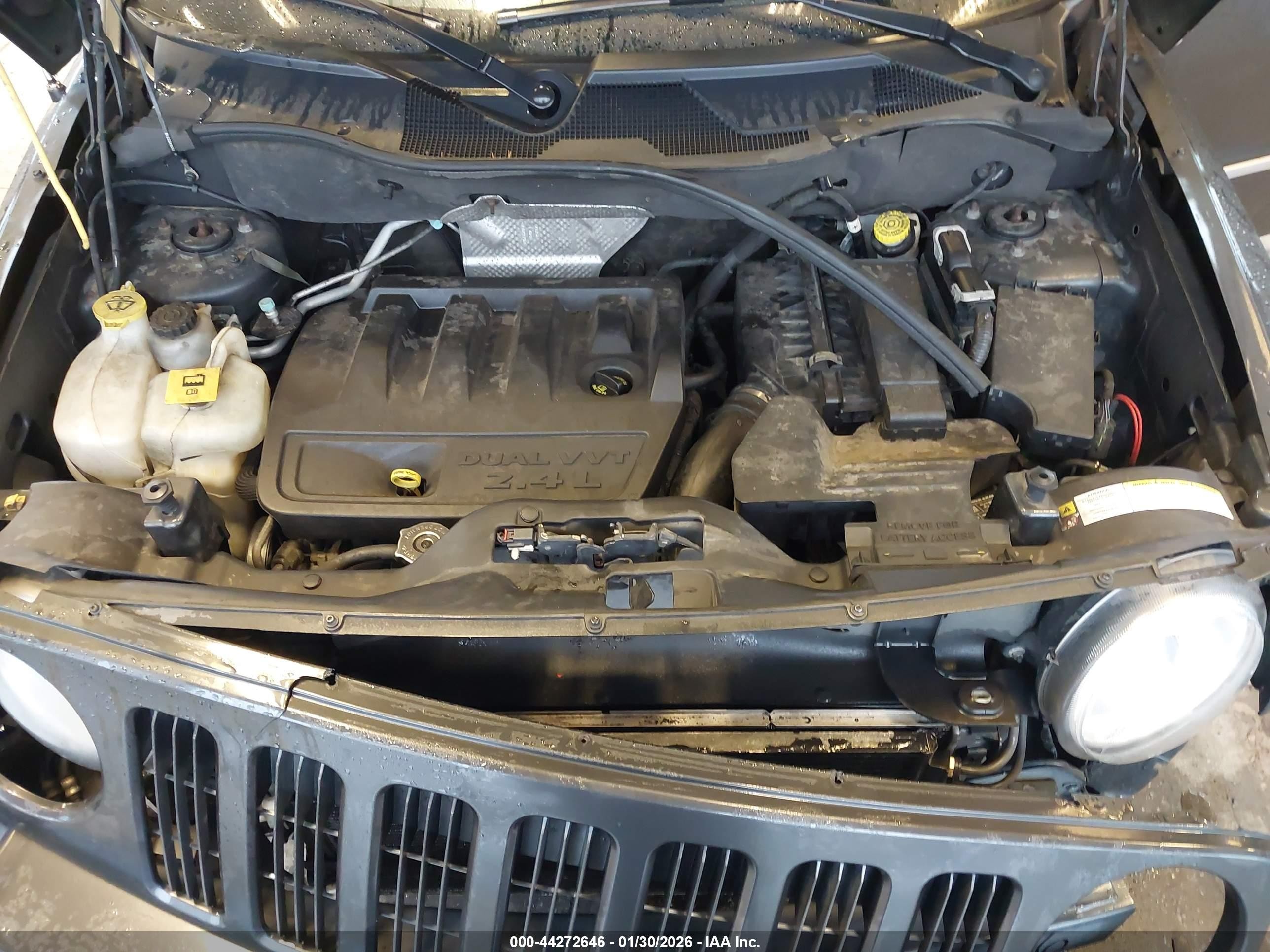 2010 Jeep Patriot Sport Gray vin: 1J4NF1GBXAD646586