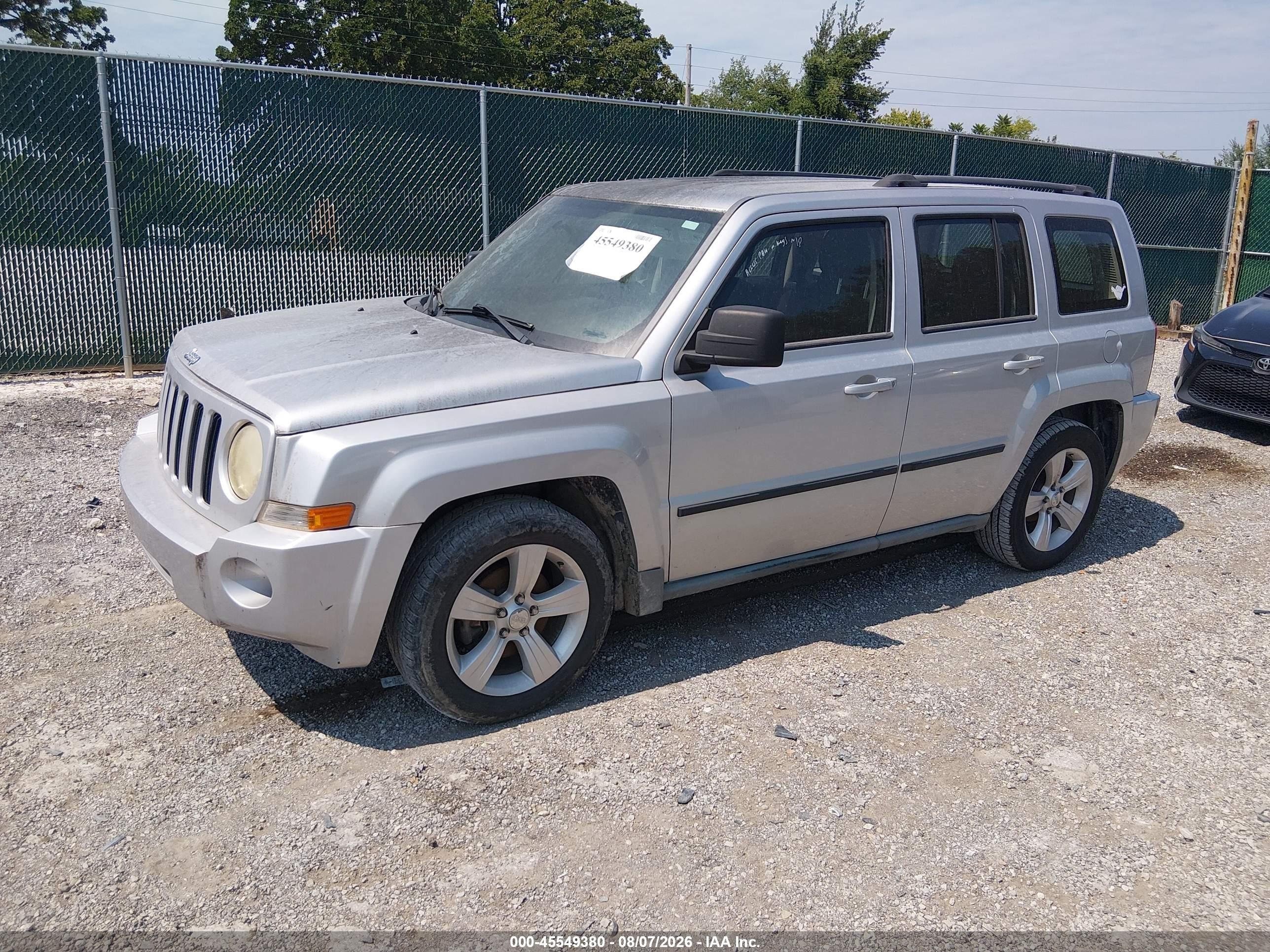 2010 Jeep Patriot Sport Silver vin: 1J4NF2GB2AD548934