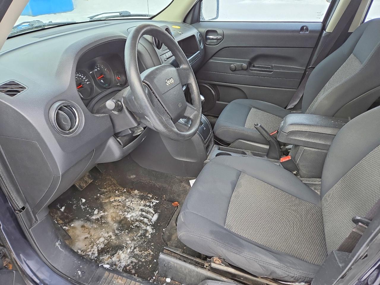 2010 Jeep Patriot Sport Blue vin: 1J4NF2GB2AD671293