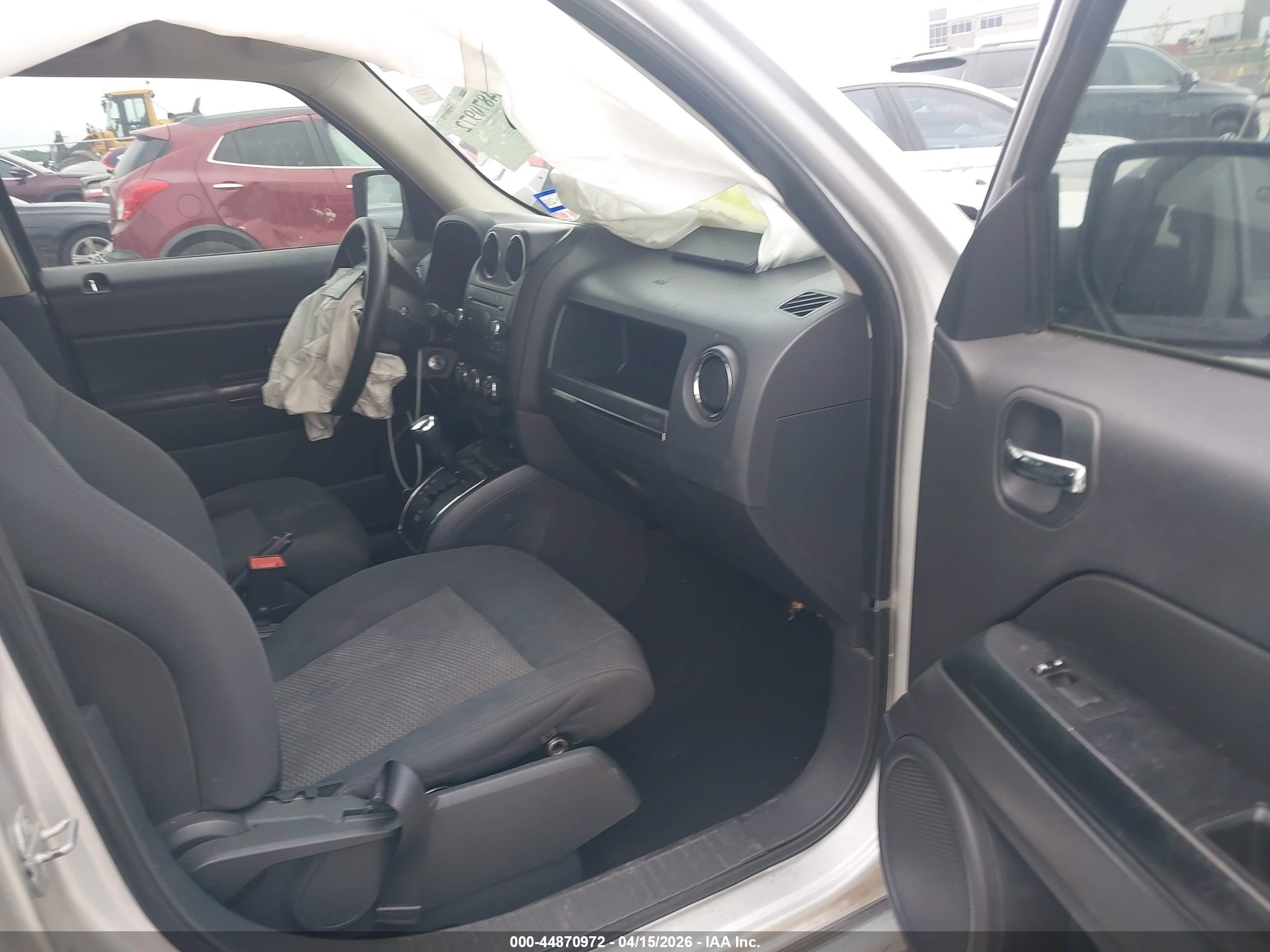 2010 Jeep Patriot Sport Silver vin: 1J4NF2GB4AD537689