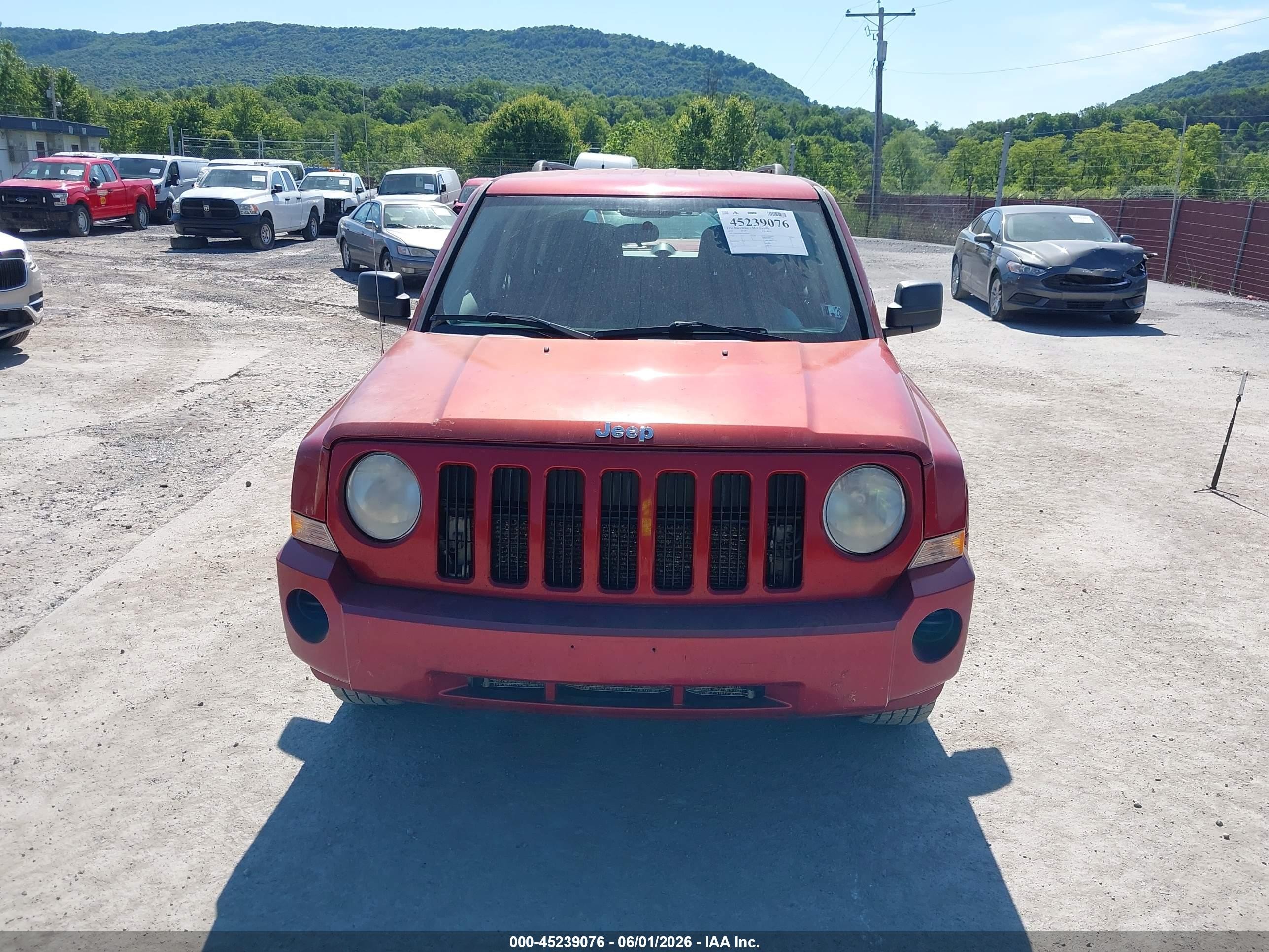 2010 Jeep Patriot Sport Red vin: 1J4NF2GB8AD629095