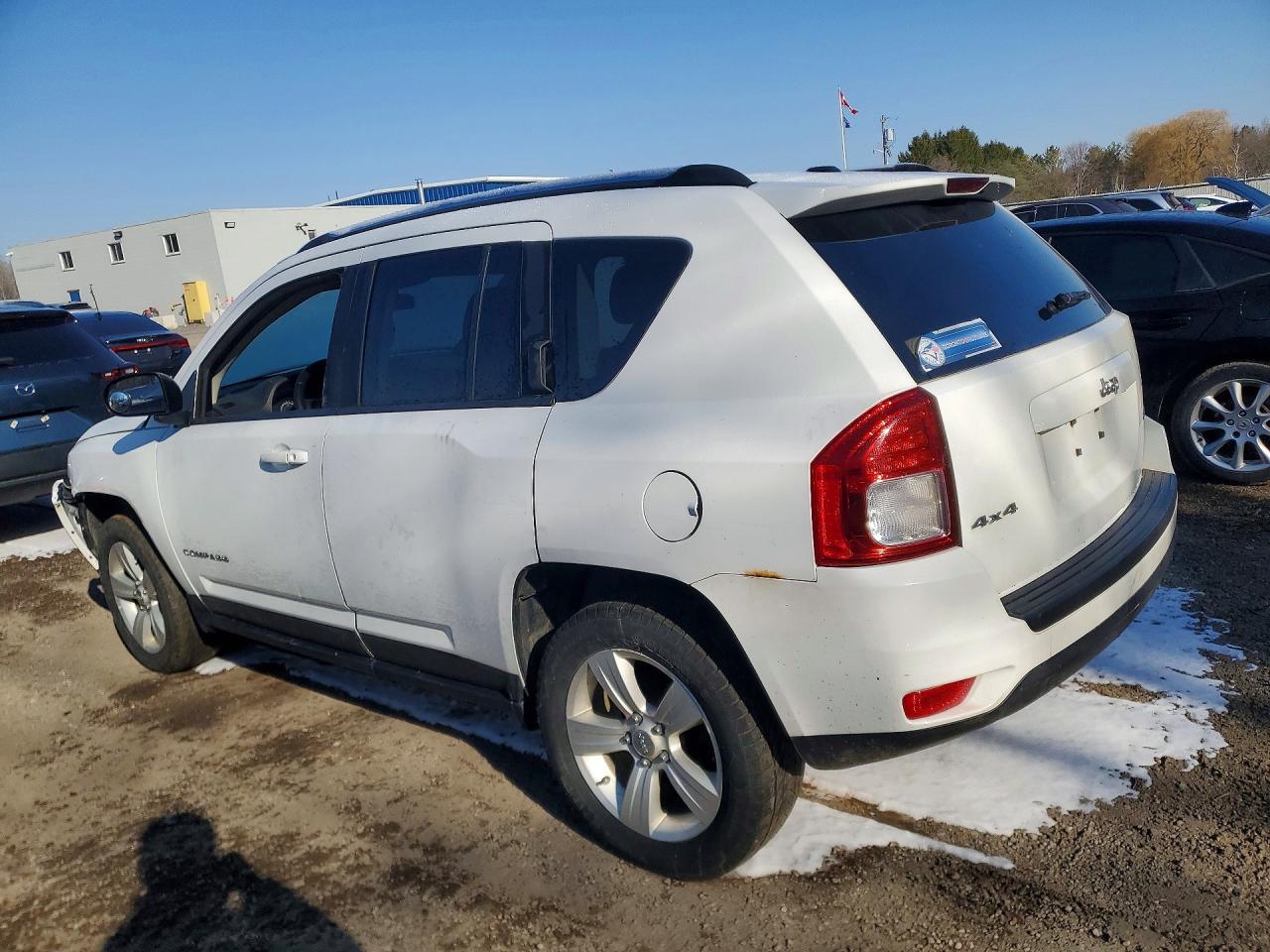 2011 Jeep Compass White vin: 1J4NF4FB0BD136543