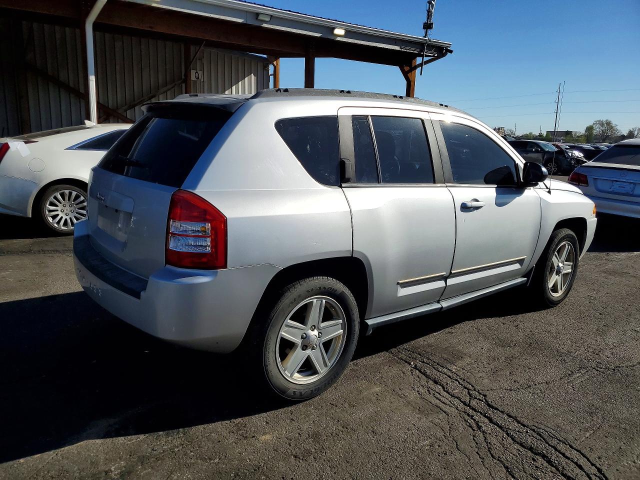 2010 Jeep Compass Sport Silver vin: 1J4NF4FB1AD649475