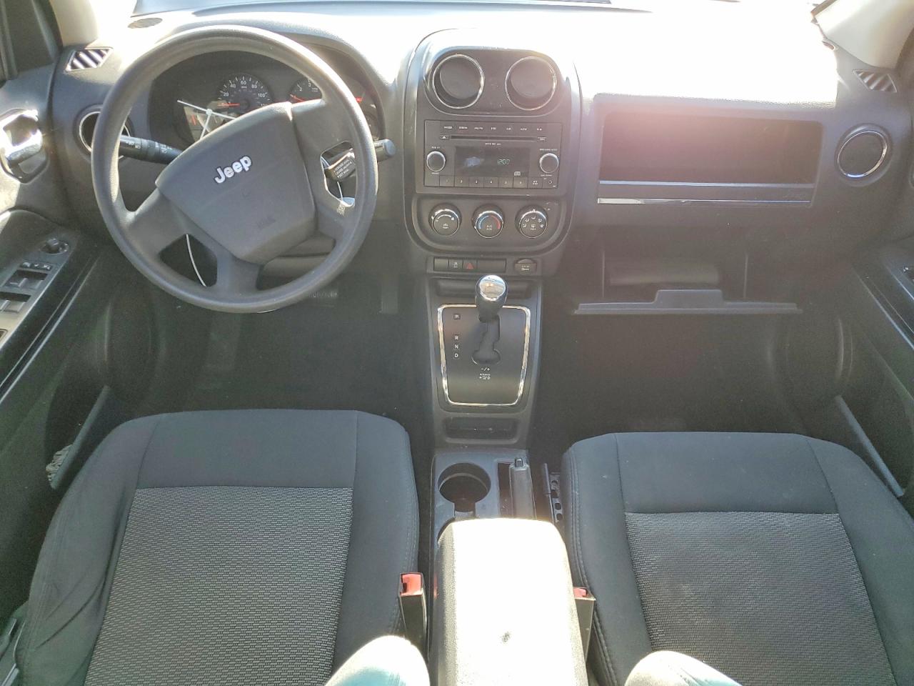 2010 Jeep Compass Sport Silver vin: 1J4NF4FB1AD649475