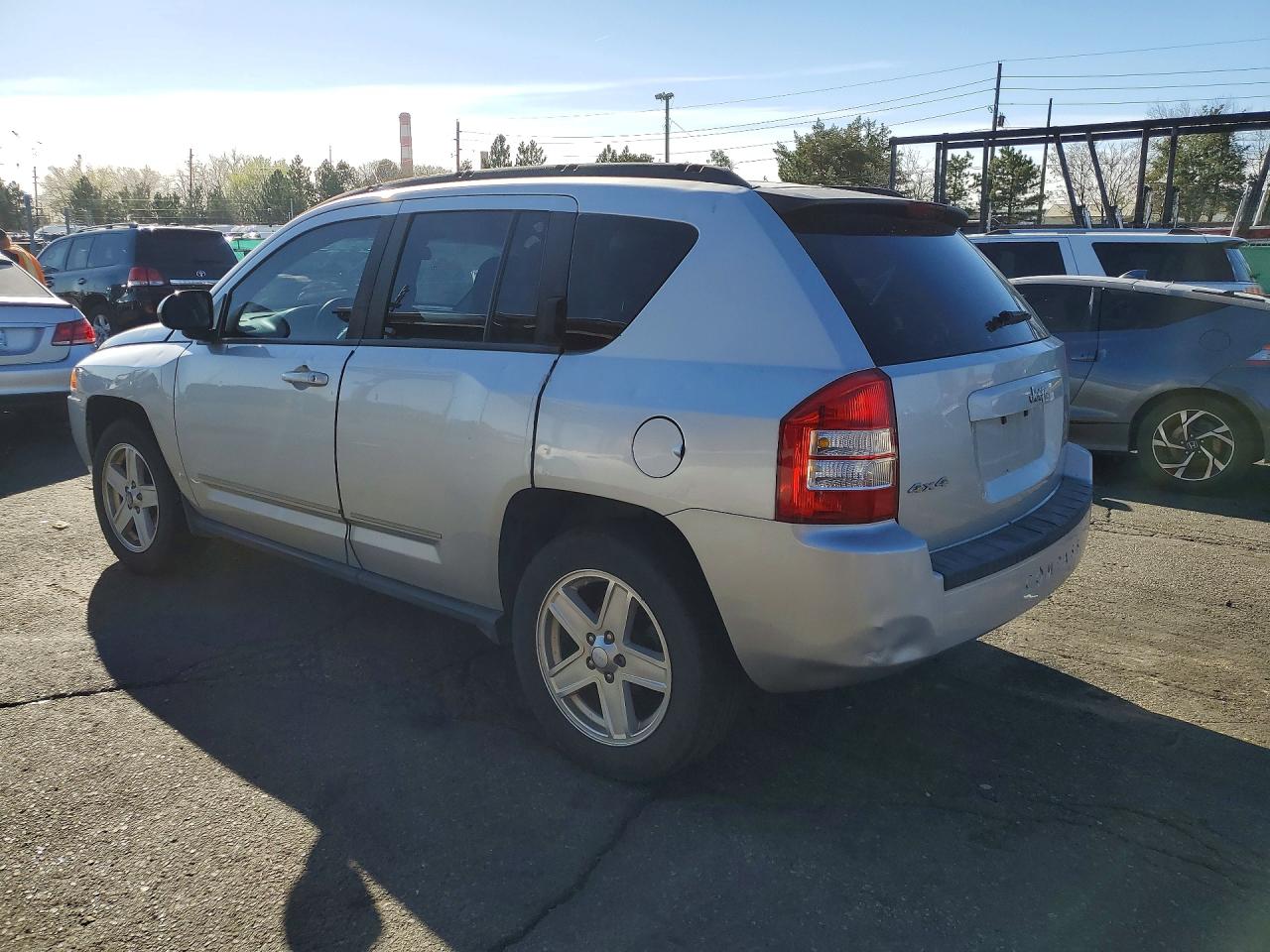 2010 Jeep Compass Sport Silver vin: 1J4NF4FB1AD649475