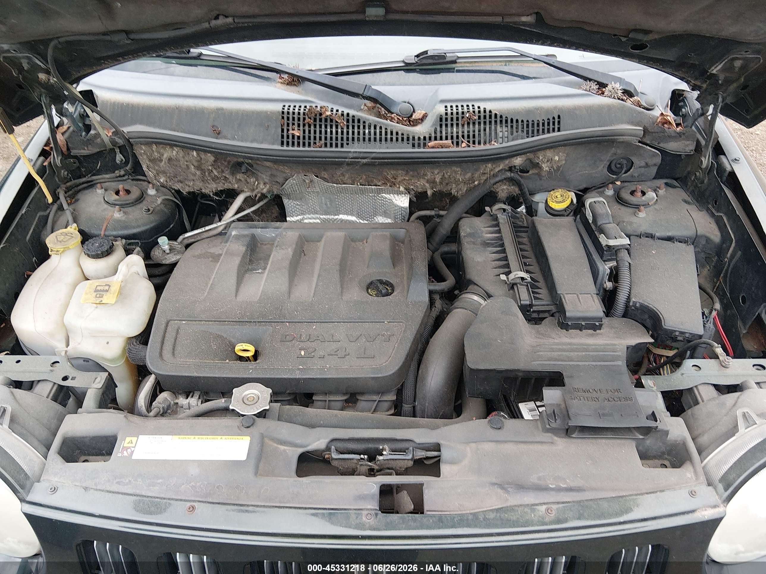 2010 Jeep Compass Sport Зеленый vin: 1J4NF4FB6AD611689