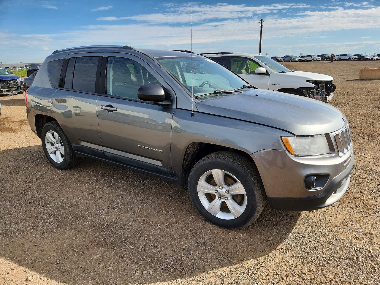 2011 Jeep Compass Gray vin: 1J4NF4FB7BD275133