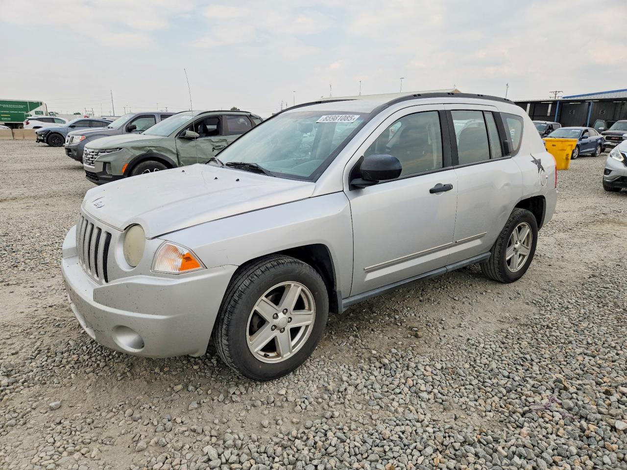2010 Jeep Compass Sport Silver vin: 1J4NF4FB9AD512655