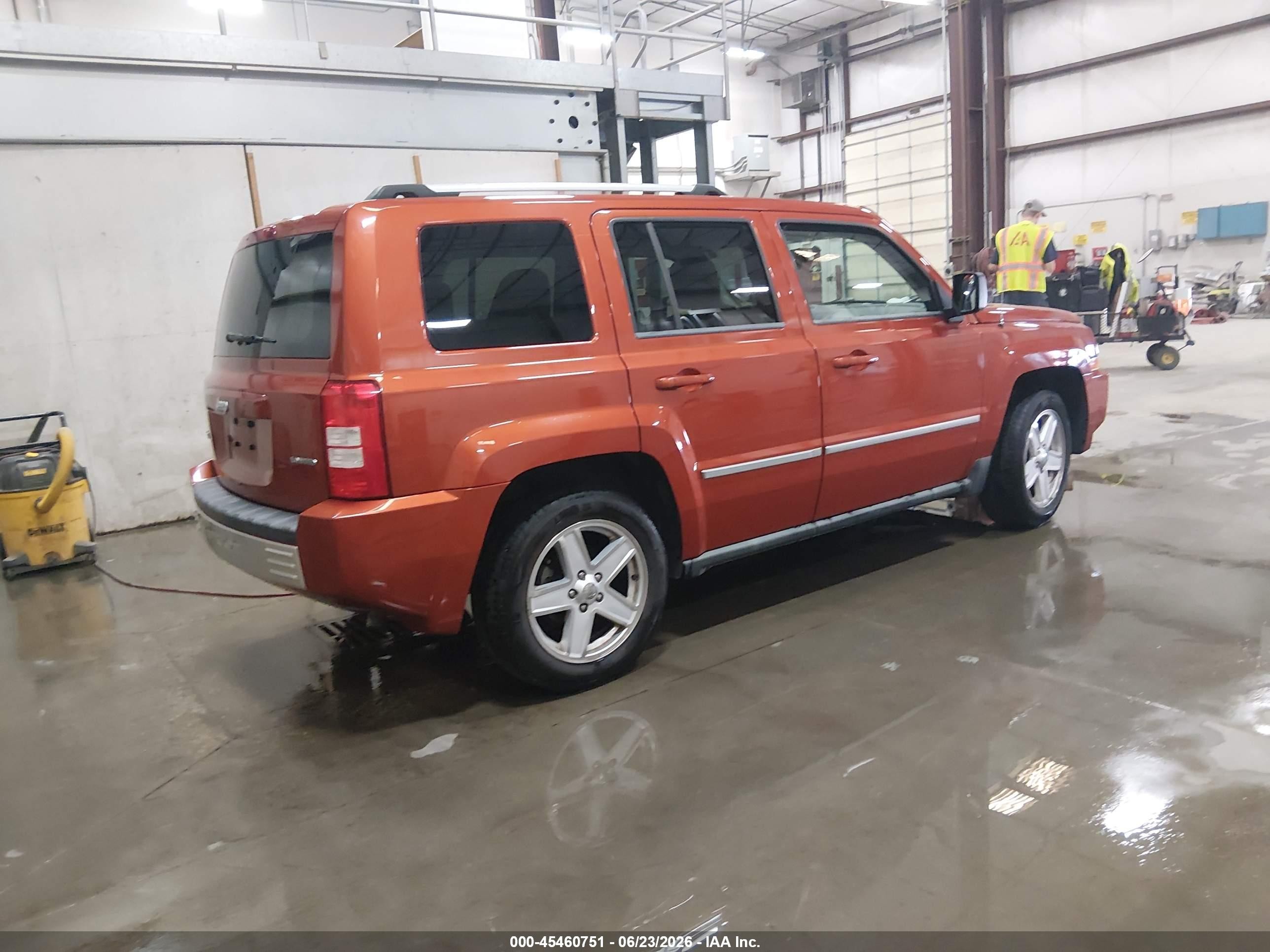 2010 Jeep Patriot Limited Orange vin: 1J4NF4GB2AD539162