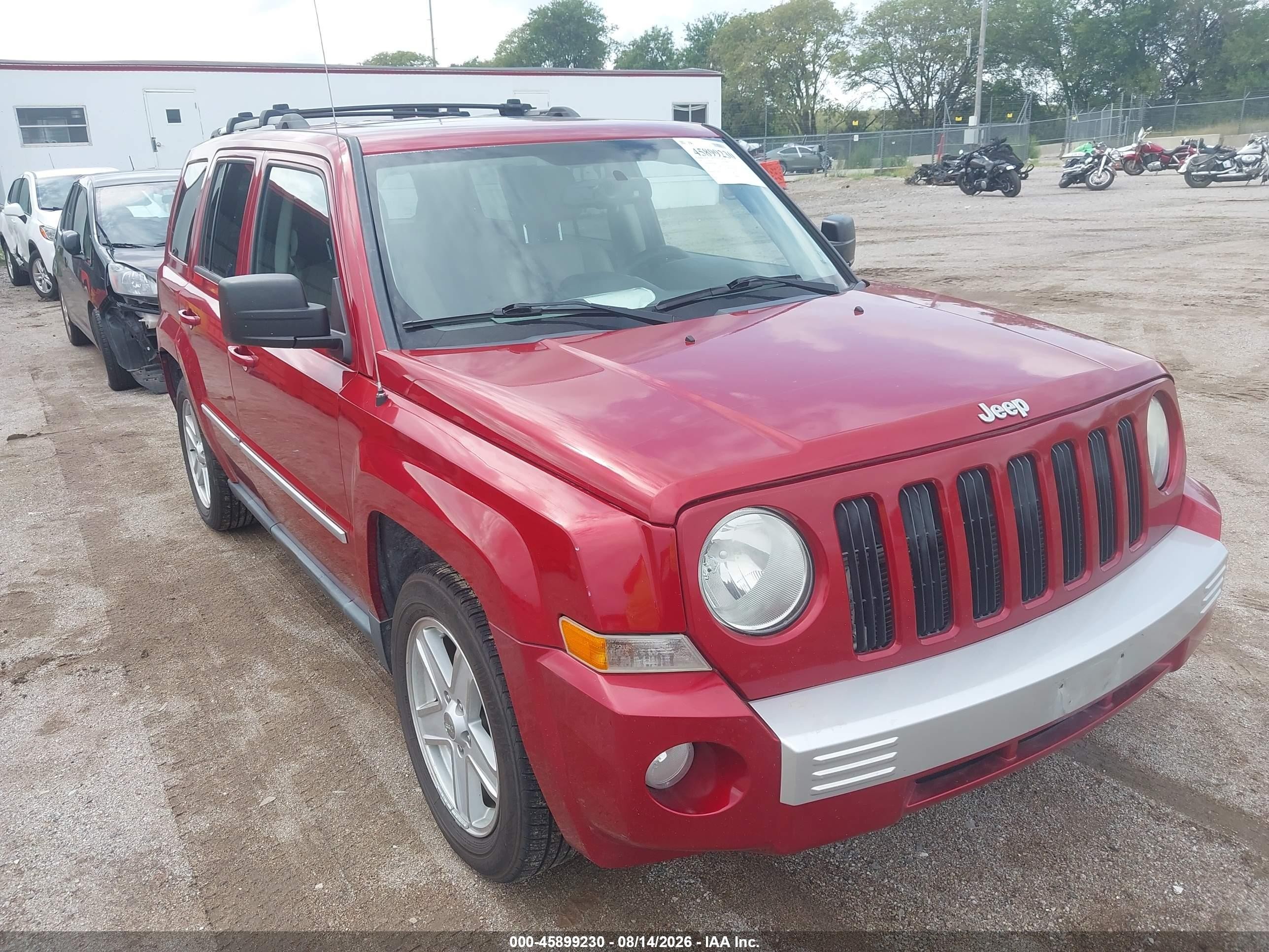 2010 Jeep Patriot Limited Red vin: 1J4NF4GB8AD500608