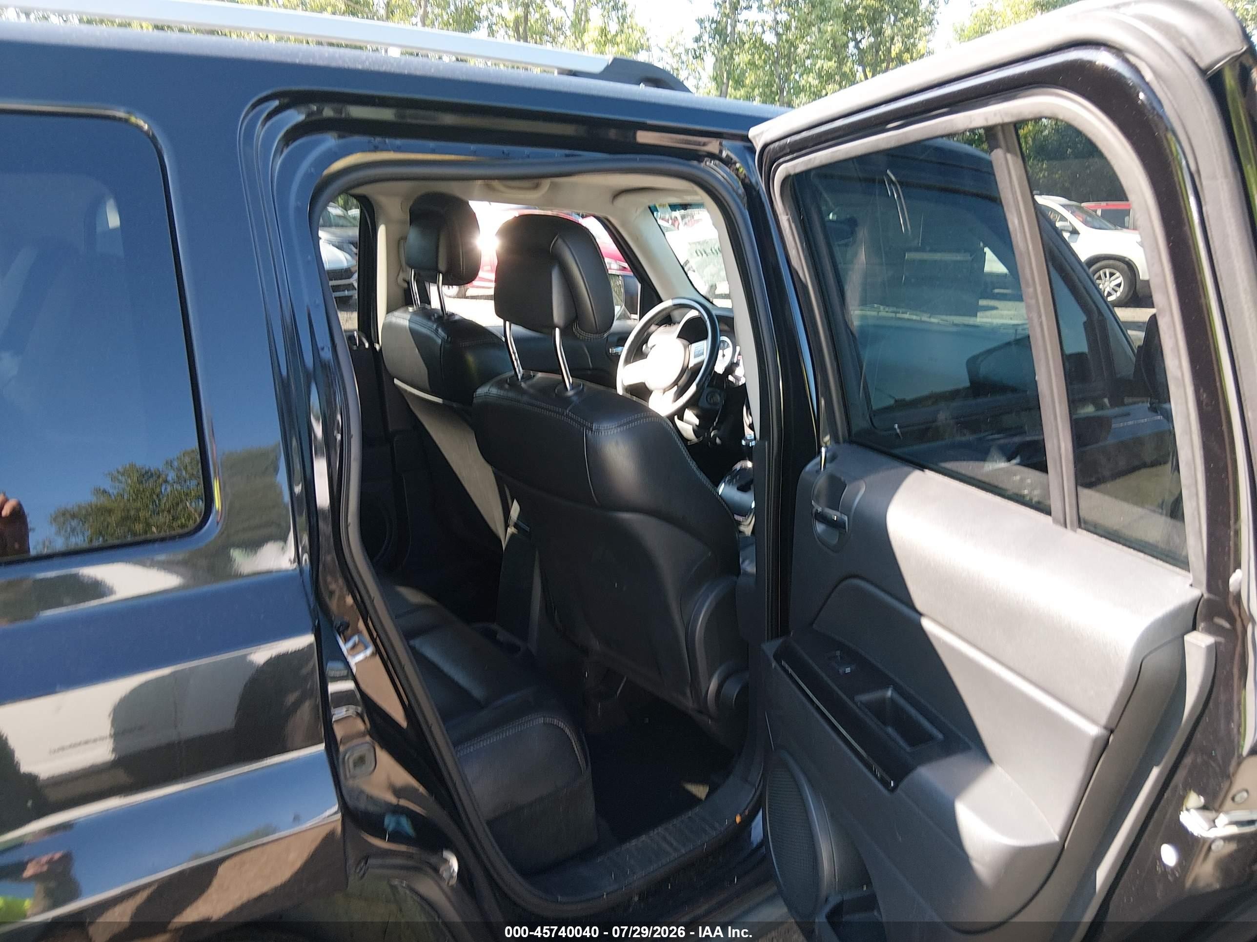 2011 Jeep Patriot Latitude X Black vin: 1J4NF4GB9BD194309
