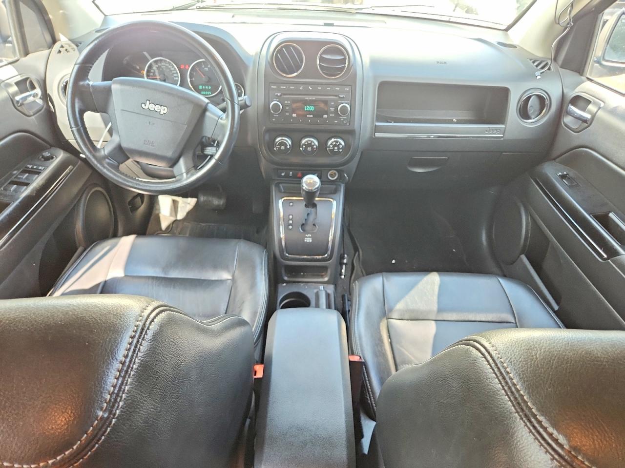 2010 Jeep Compass Limited Белый vin: 1J4NF5FB8AD563277