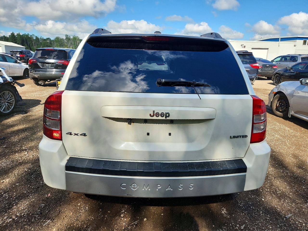 2010 Jeep Compass Limited Белый vin: 1J4NF5FB8AD563277