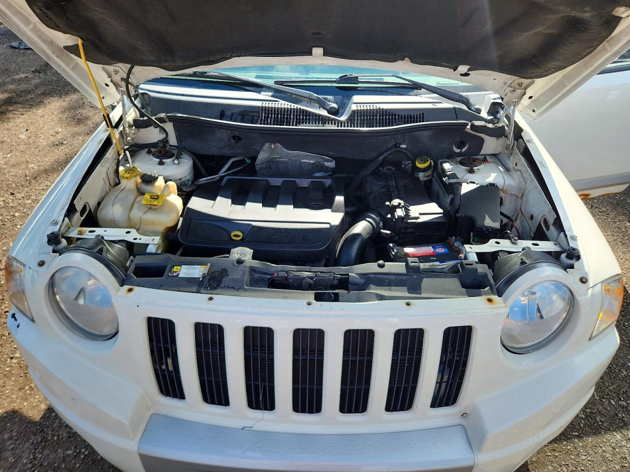 2010 Jeep Compass Limited Белый vin: 1J4NF5FB8AD563277