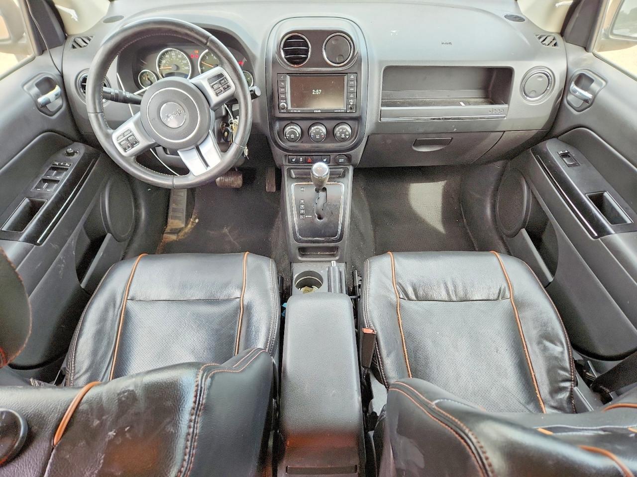 2011 Jeep Compass Limited Tan vin: 1J4NF5FB8BD165195