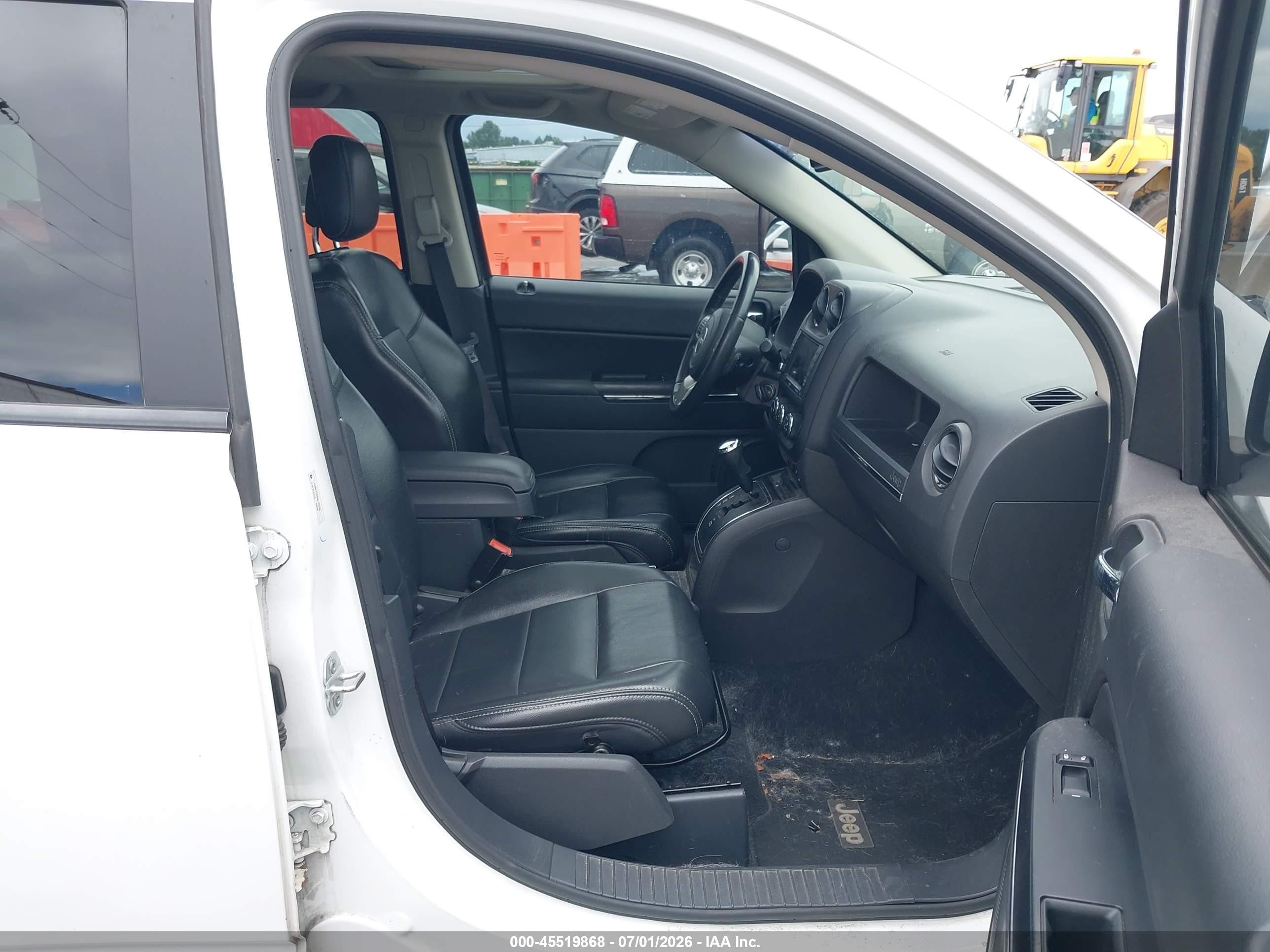 2011 Jeep Compass Limited White vin: 1J4NF5FB8BD176536
